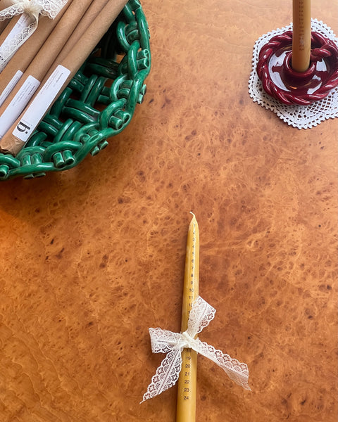Calendar candle (beeswax)