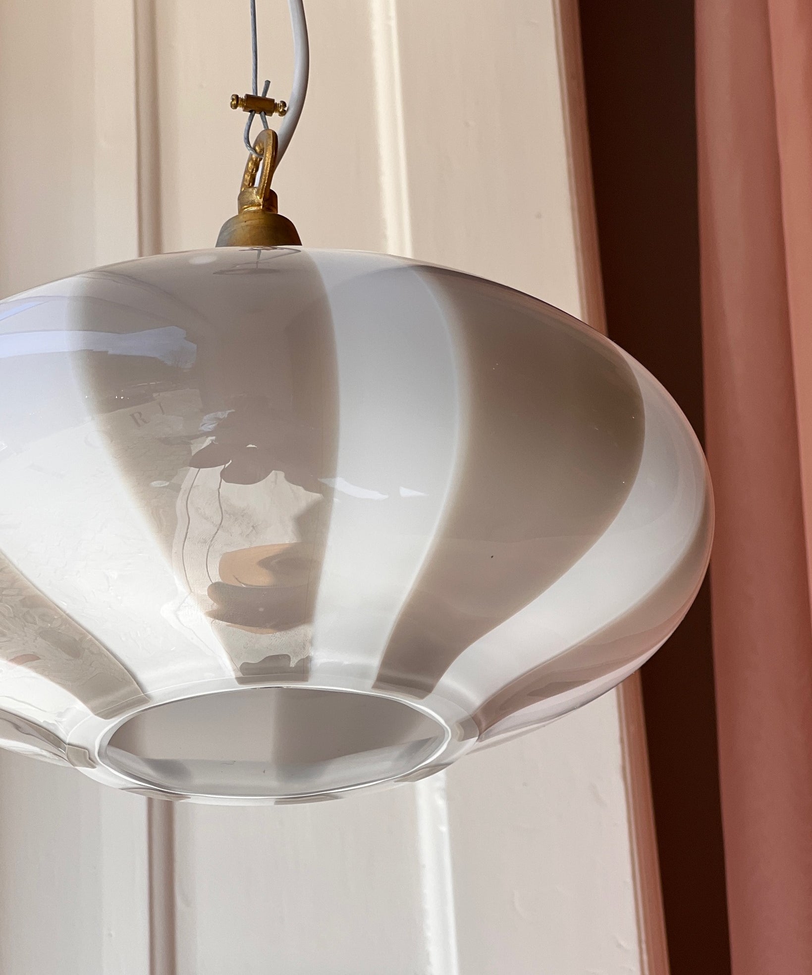 Candy ceiling lamp - Grey vertical stripes (sample)