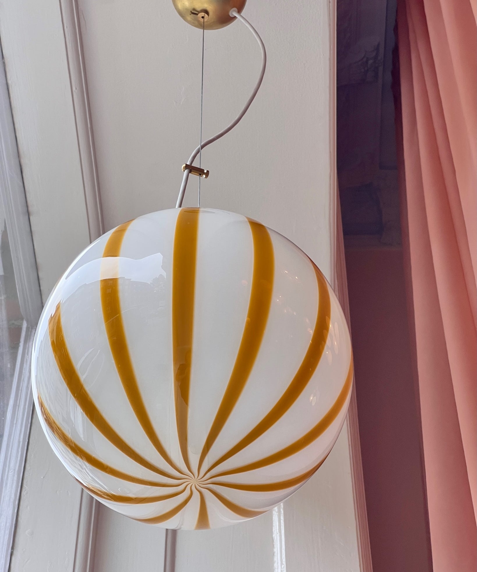 Candy ceiling lamp - Amber vertical stripes (D30)