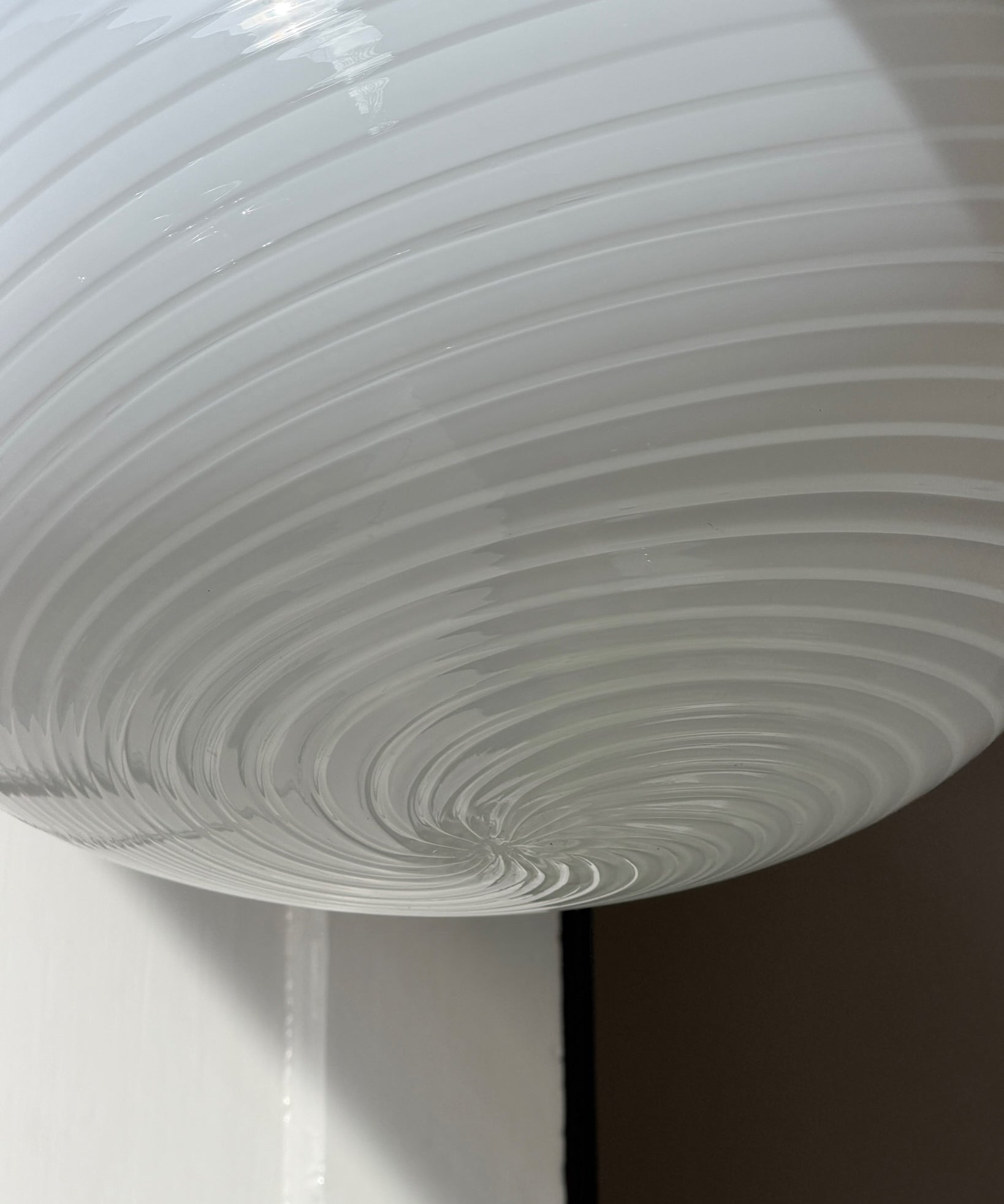 Vintage Murano white swirl oval ceiling lamp (D40)