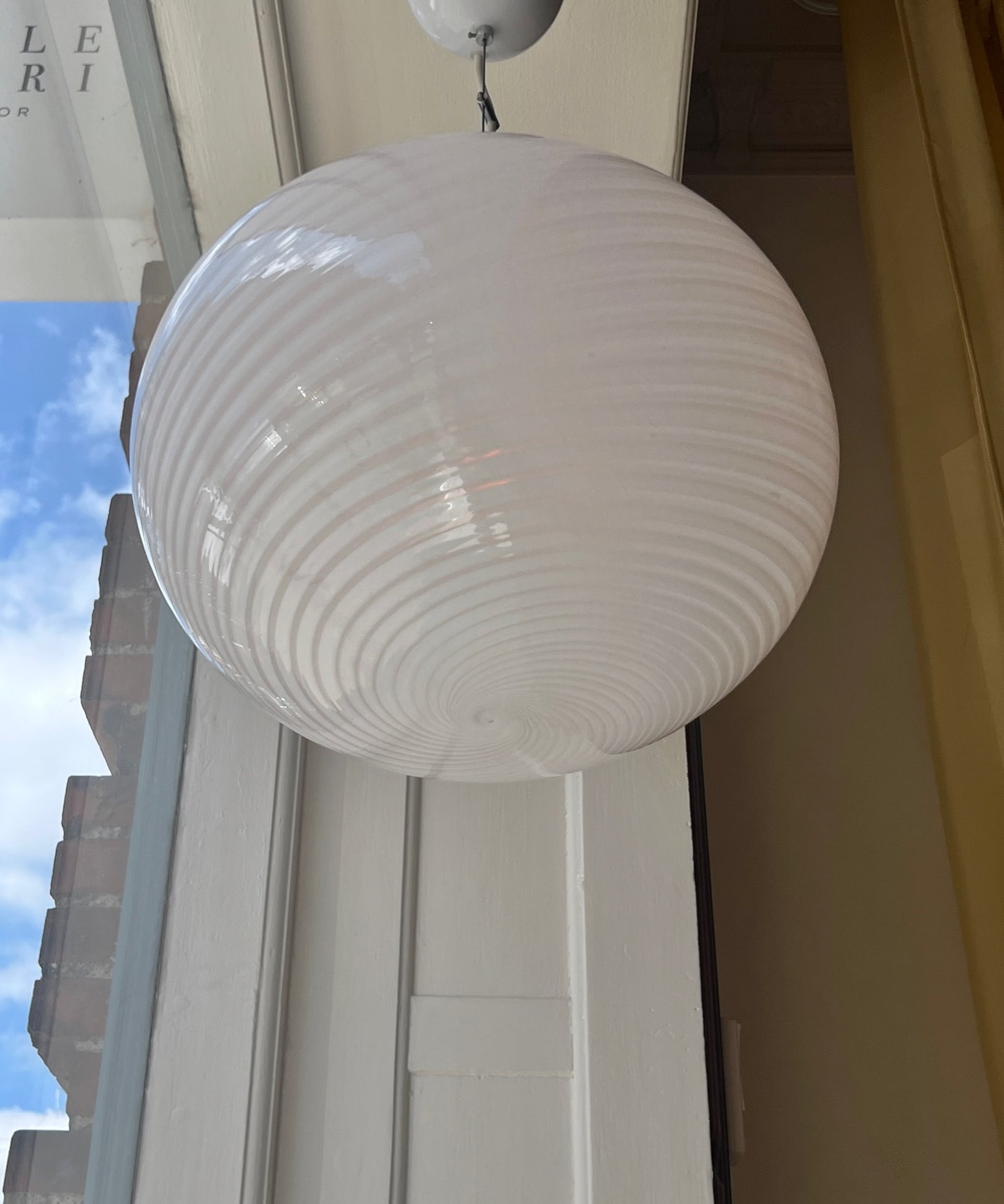 Vintage Murano oval white swirl ceiling lamp (D40)