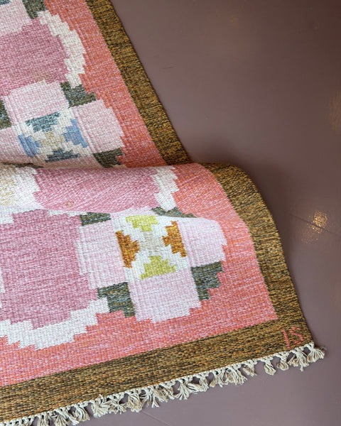 Vintage flat weave rug by Ingegerd Silow (IS)