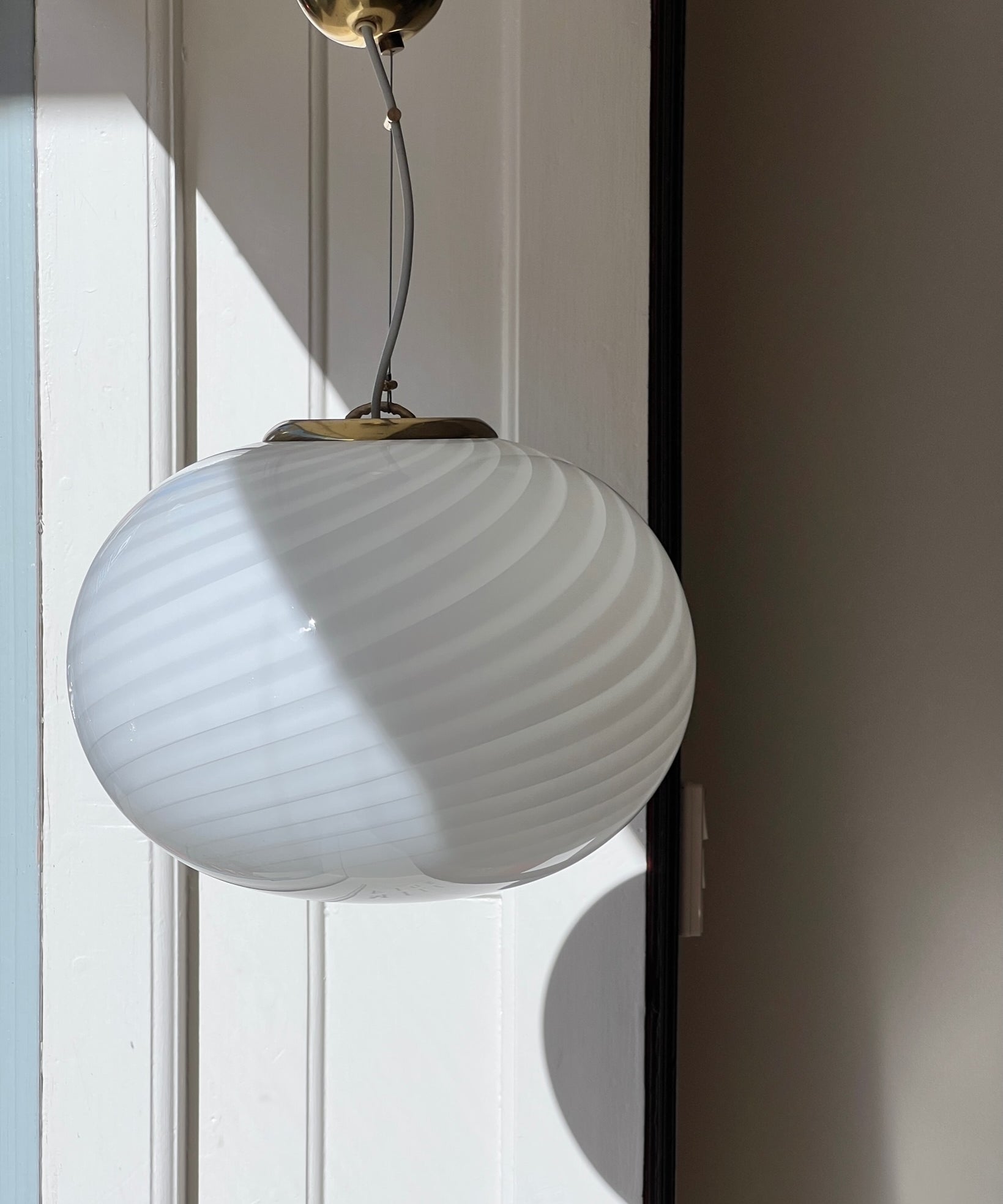 Vintage Murano oval white swirl ceiling lamp (D35)