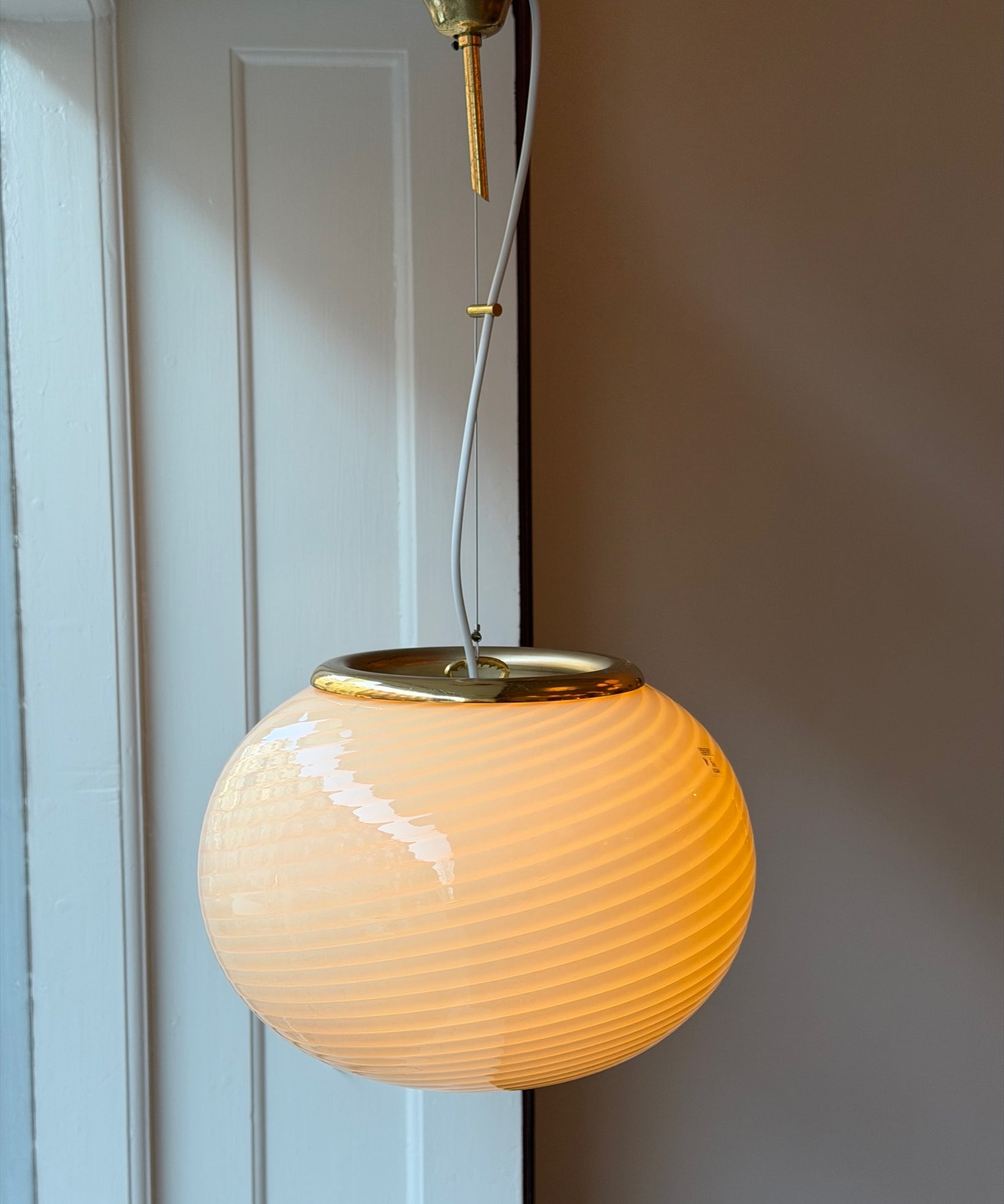 Vintage oval yellow swirl Murano ceiling lamp (D35)