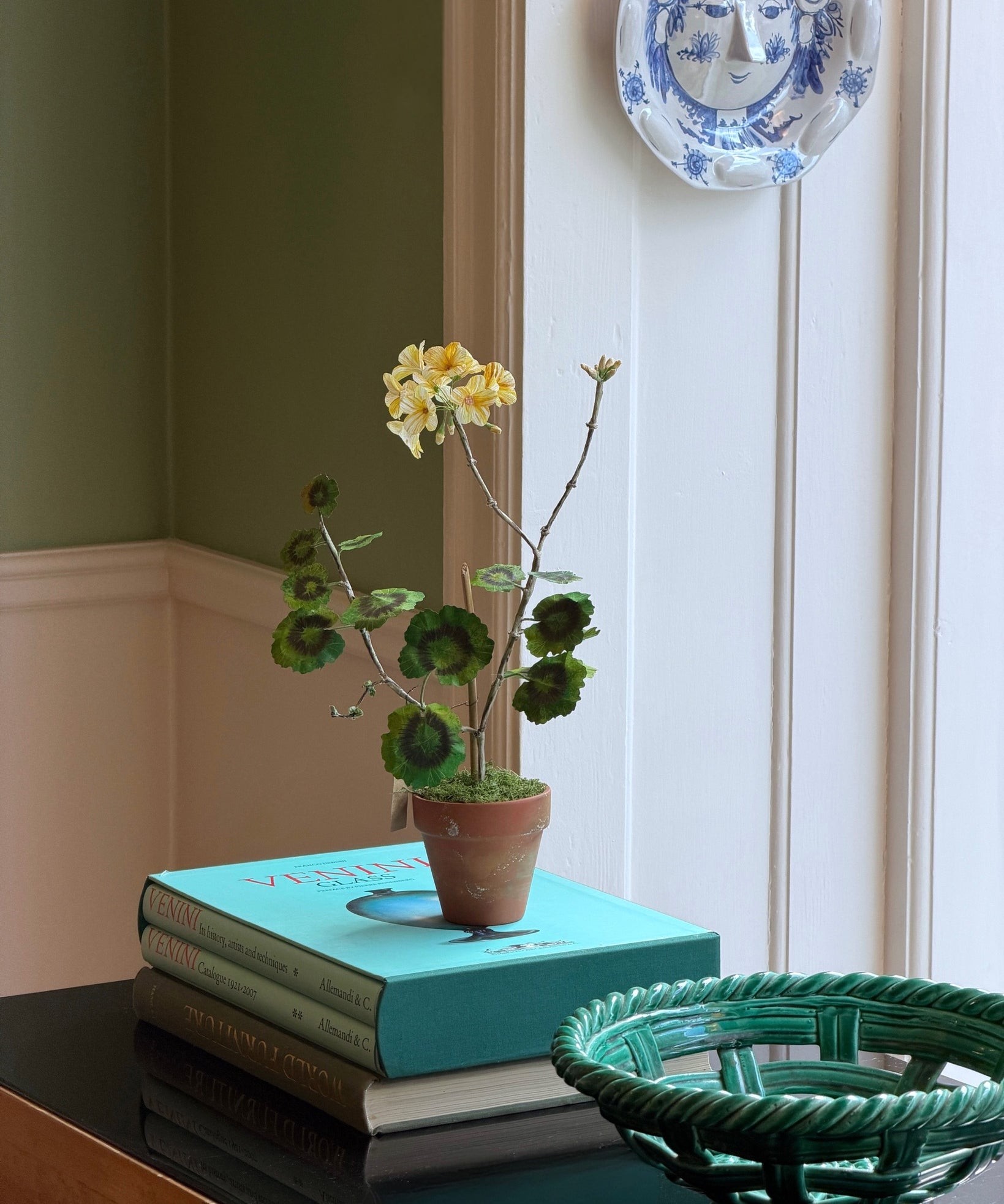 Paper flower 'Yellow Pelargonium Piccolo'