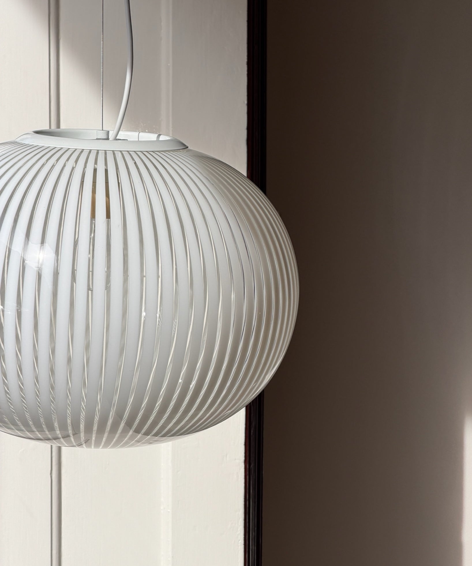 Vintage oval clear/white Murano ceiling lamp (D42)