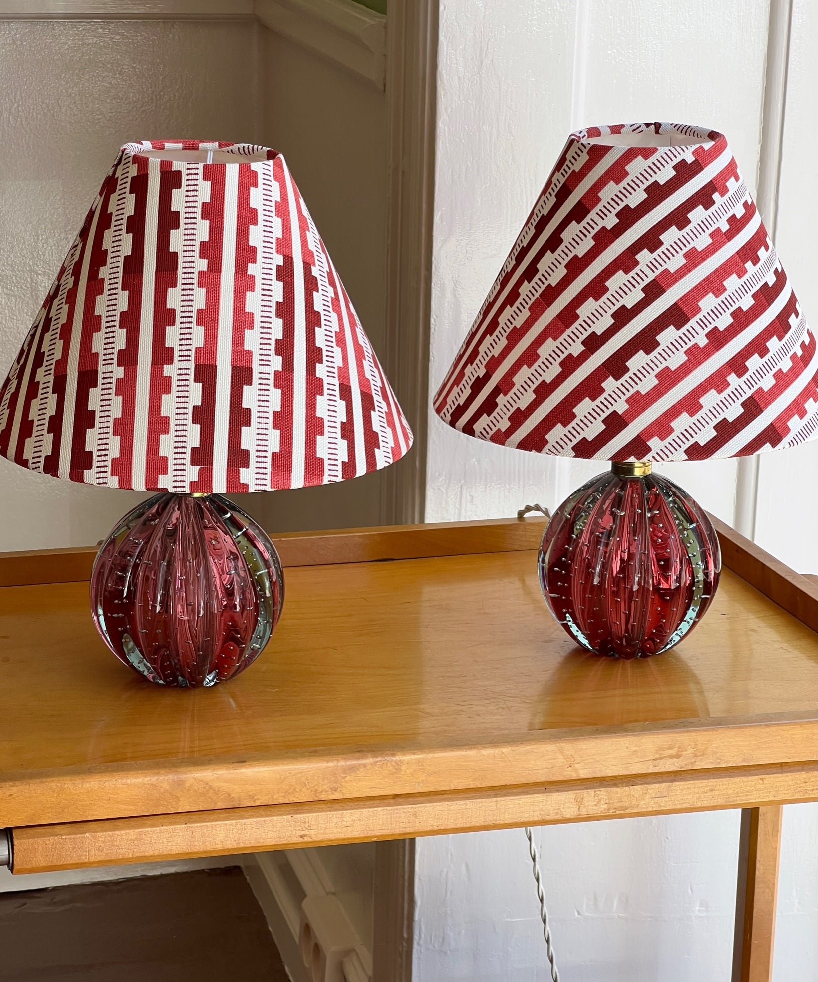Vintage cranberry Murano table lamp (incl. lampshade)