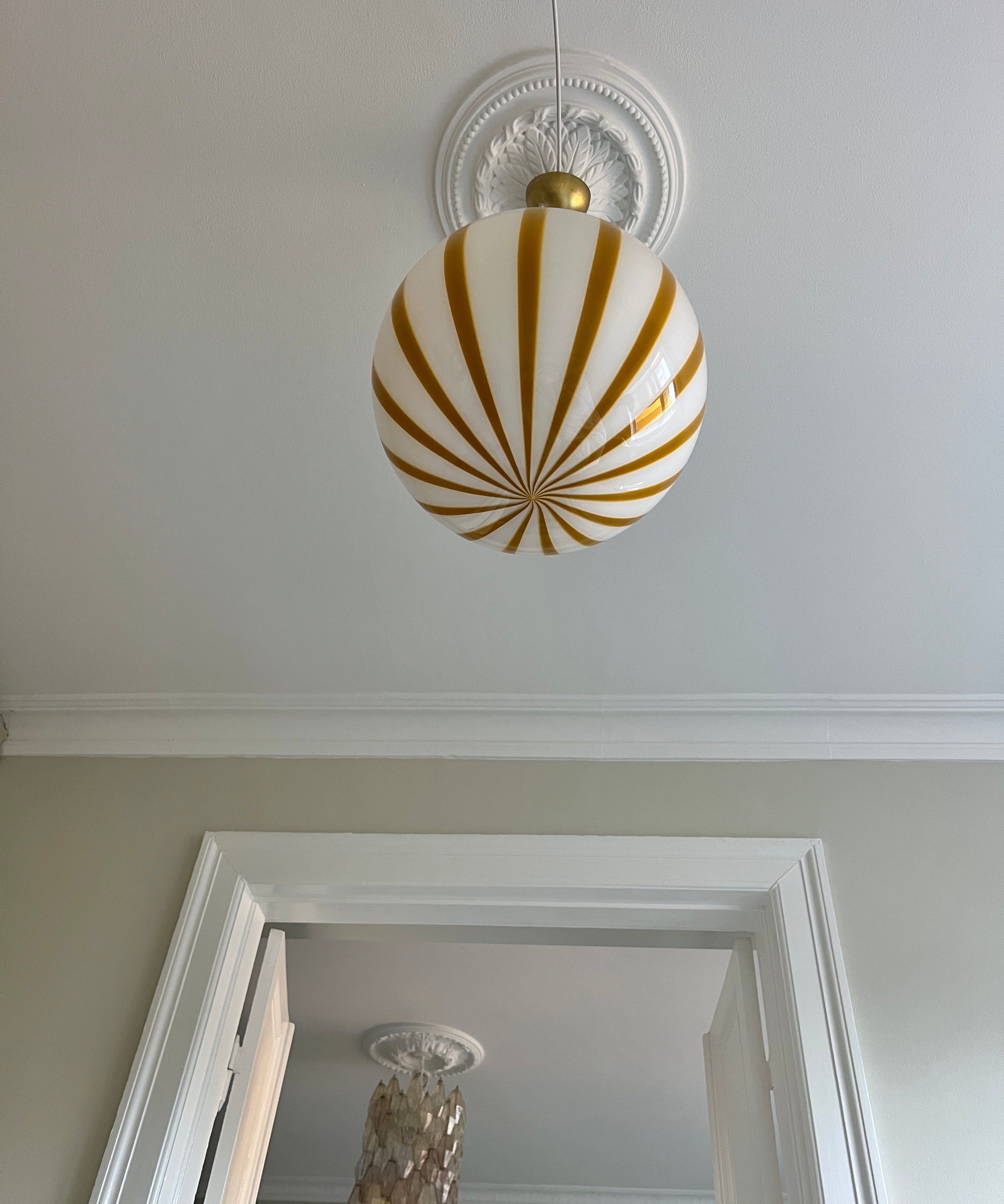 Candy ceiling lamp - Amber vertical stripes (D40)