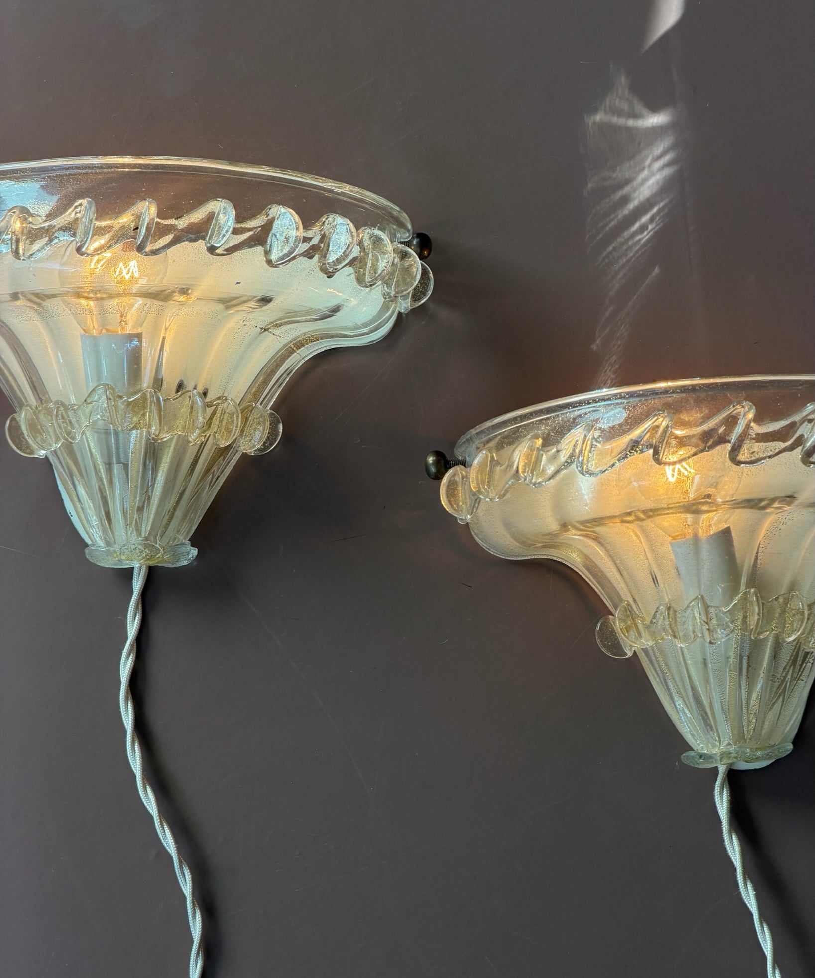 Vintage golden/clear Murano wall lamp (2 available)