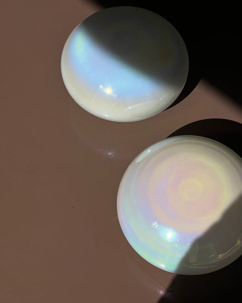 Vintage iridescent/white Murano ceiling/wall lamp (D26) (2 available)