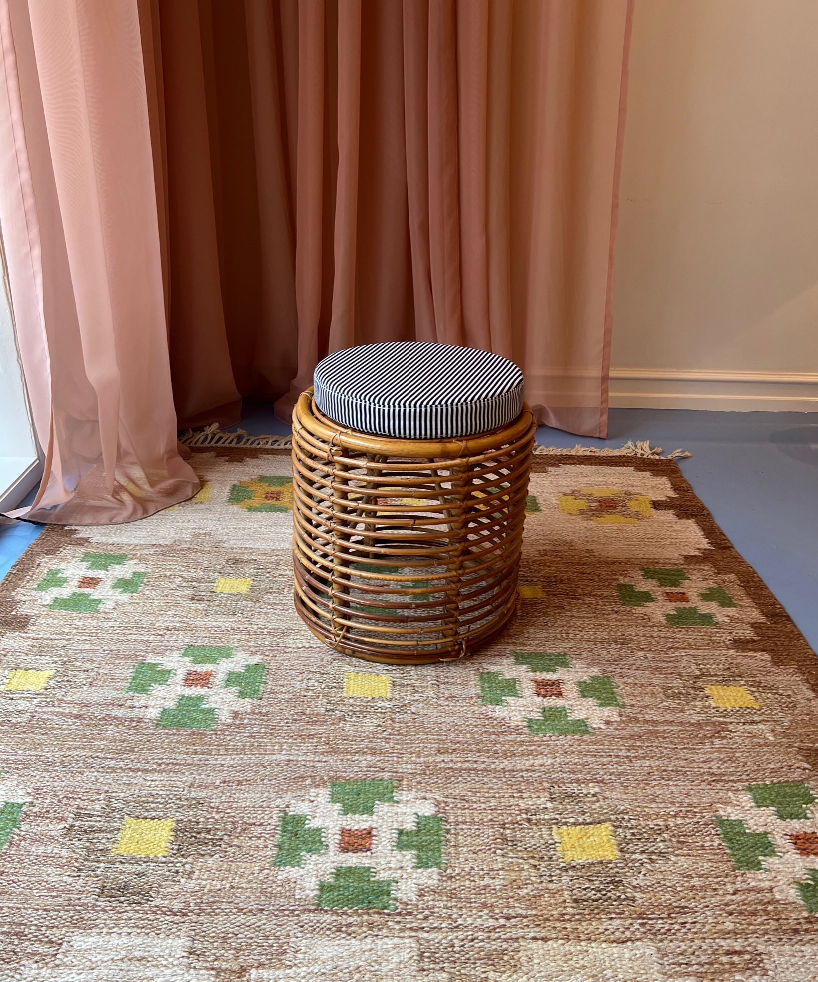 Vintage flat weave rug by Ida Rydelius (IR)