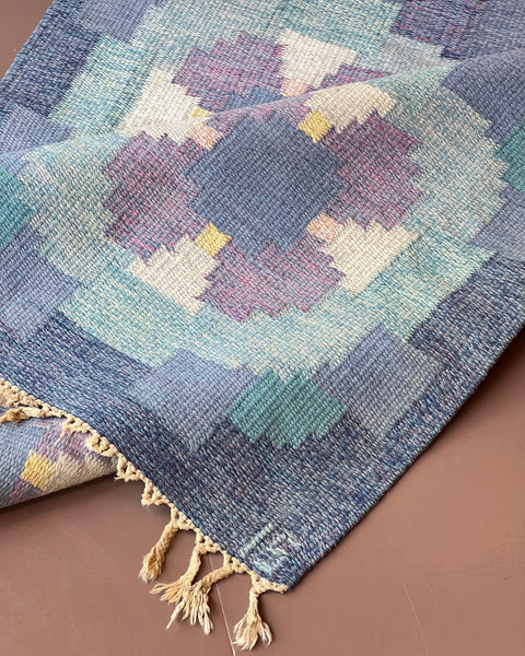 Vintage purple/blue flat weave rug by Ingegerd Silow (IS)