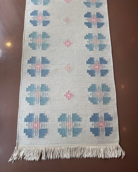 Vintage flat weave rug/runner