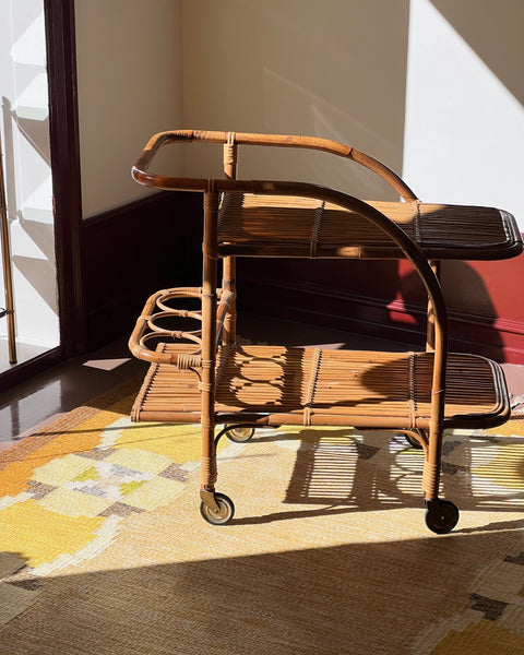 Vintage rattan trolley/table with wheels