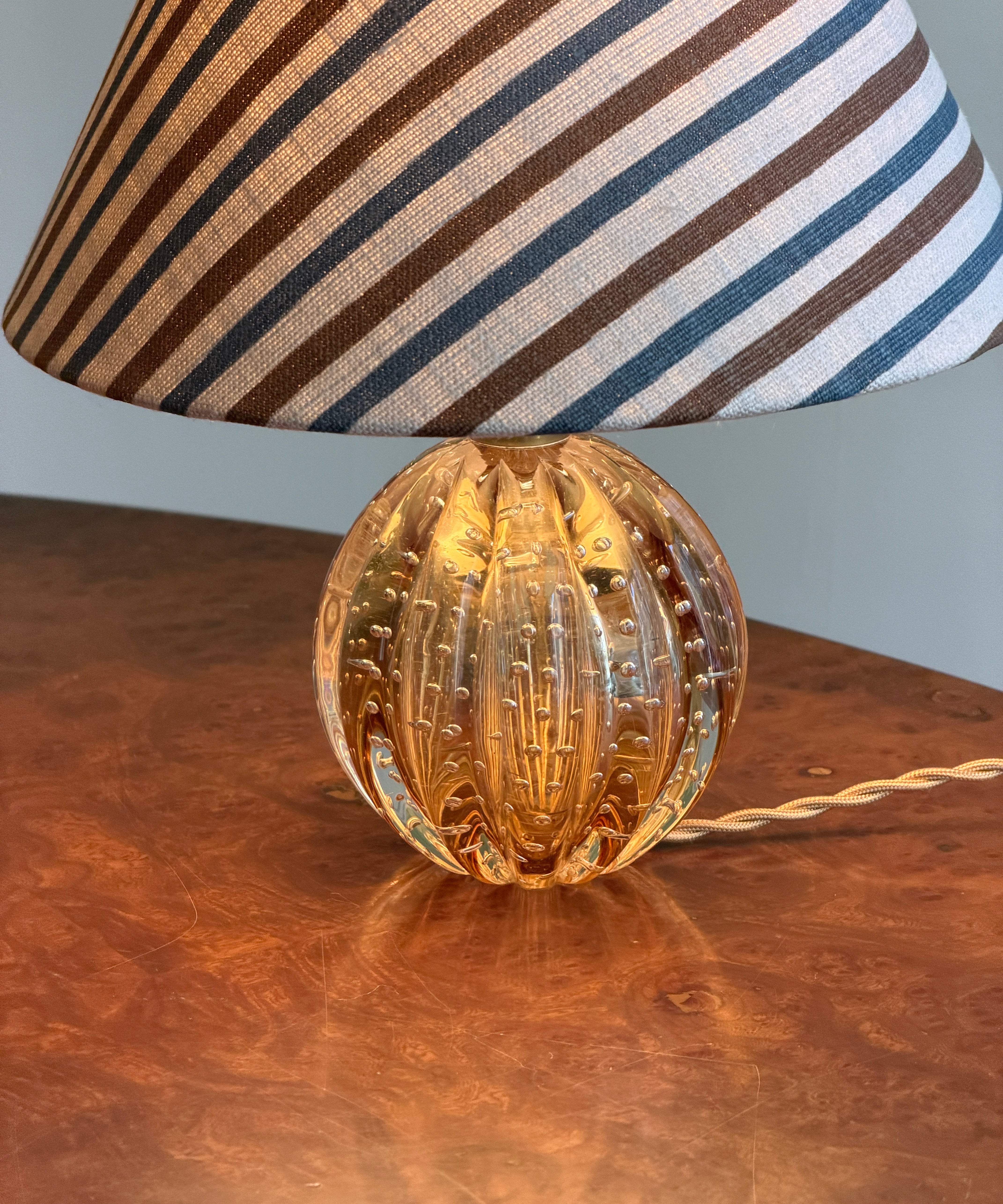 Vintage yellow/golden Murano table lamp (incl. lampshade)