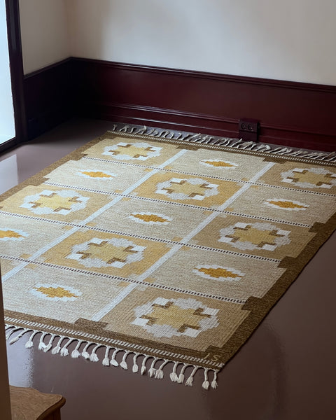 Vintage flat weave rug by Ingegerd Silow (IS)