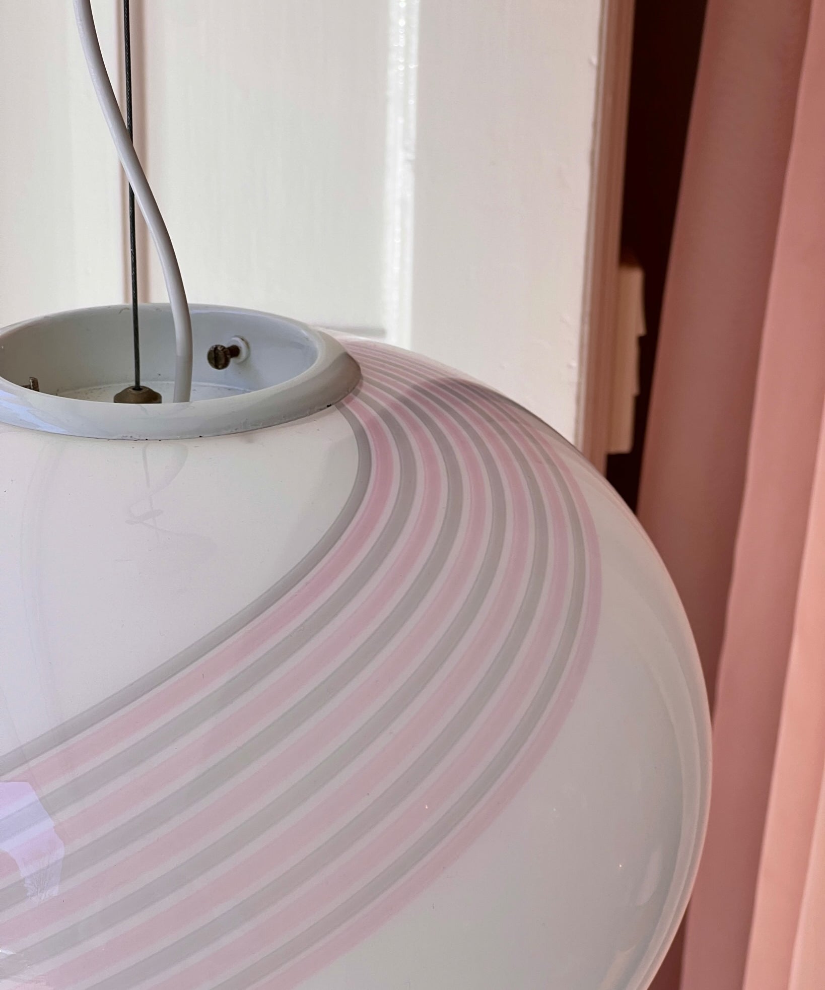 Vintage oval Murano light pink/white/grey swirl ceiling lamp (D40)