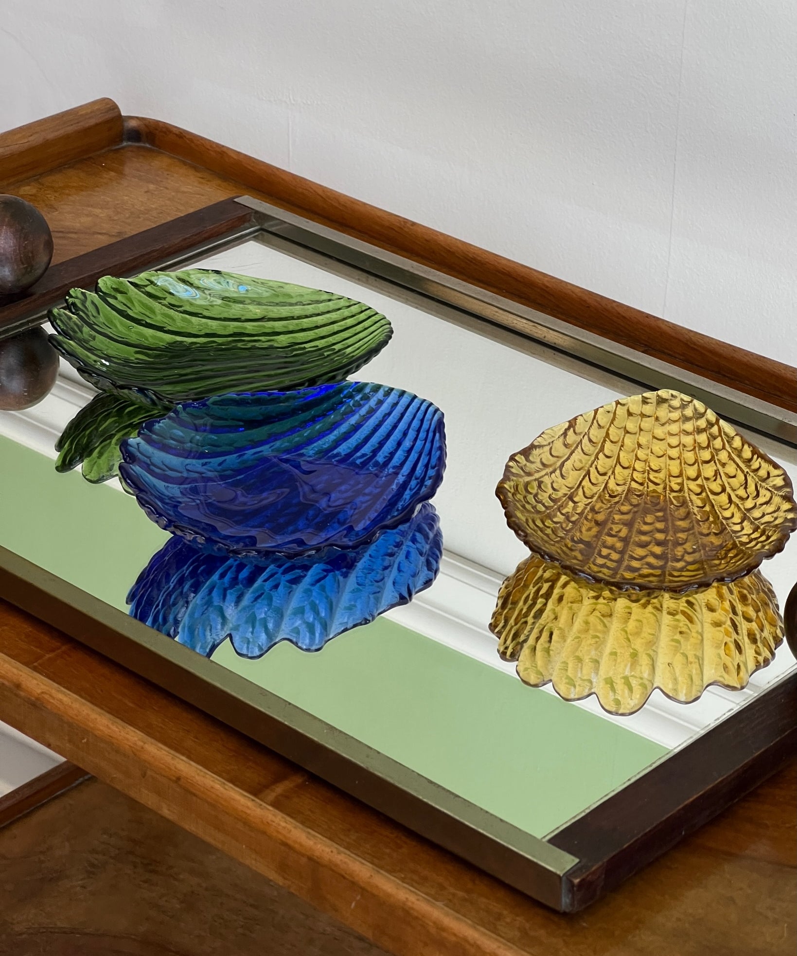 Vintage Murano shell bowls