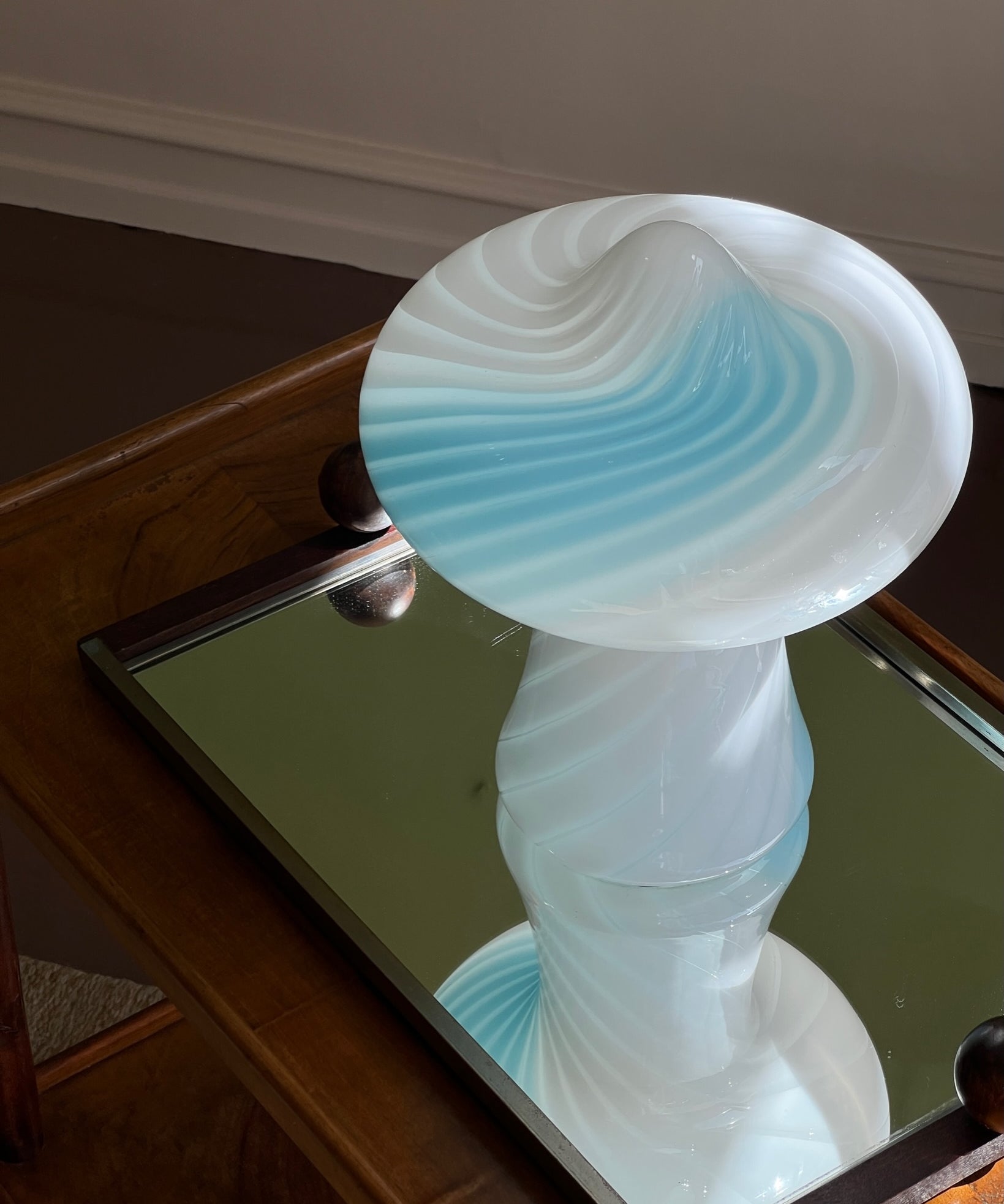 Vintage blue/white Murano mushroom table lamp