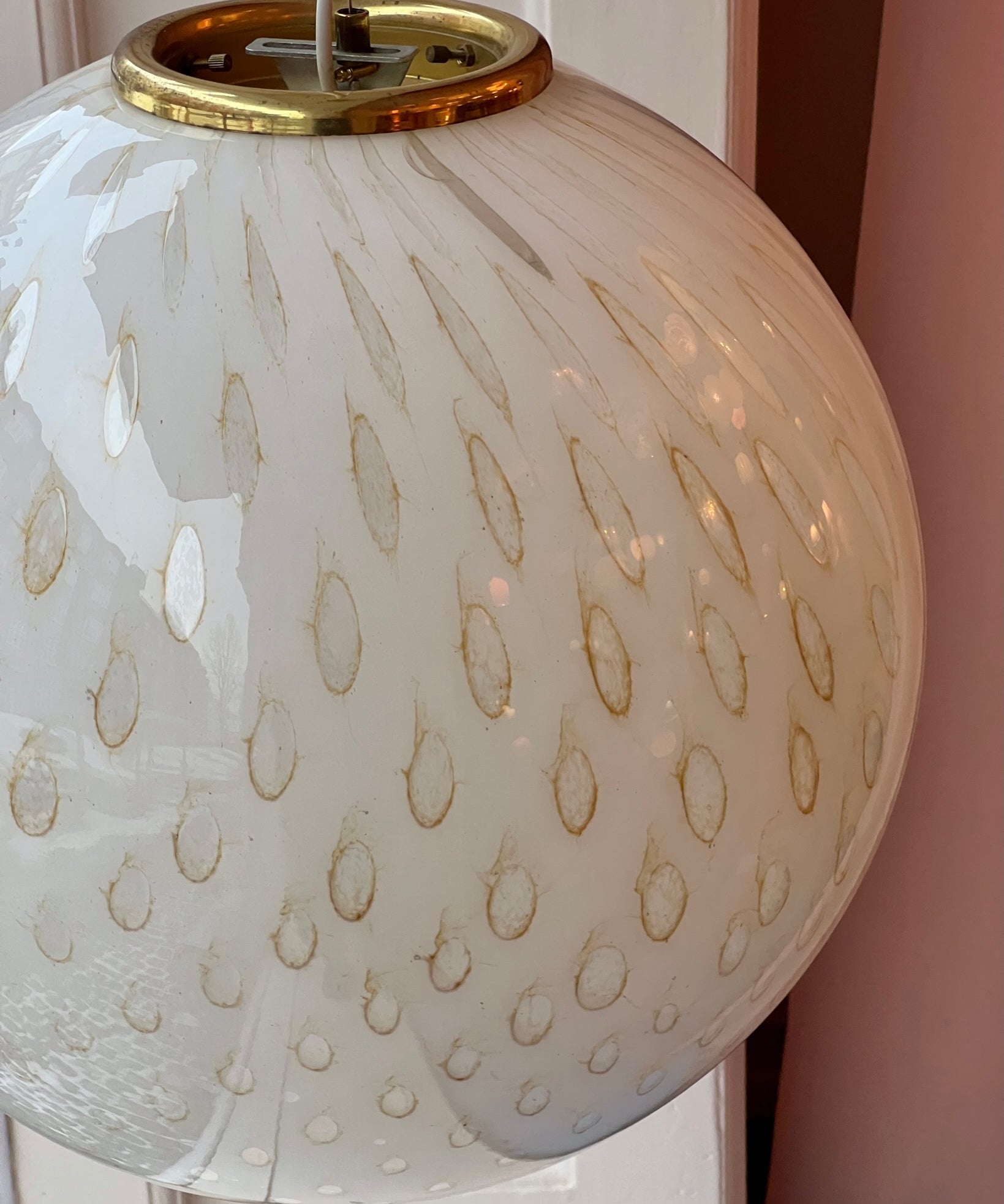 Vintage round white/golden dotted Murano ceiling lamp (D45)
