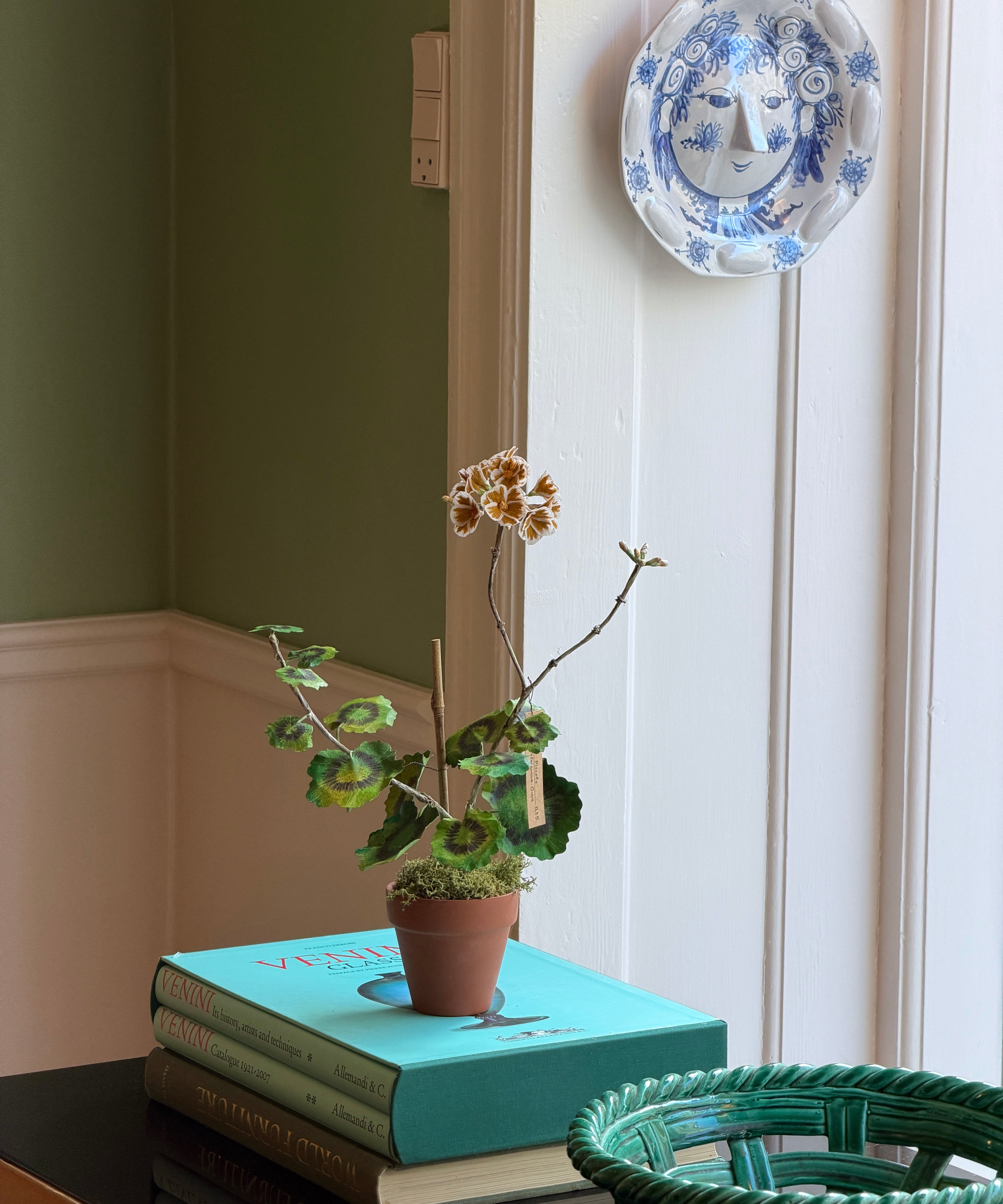 Paper flower 'Ochre Pelargonium Piccolo'