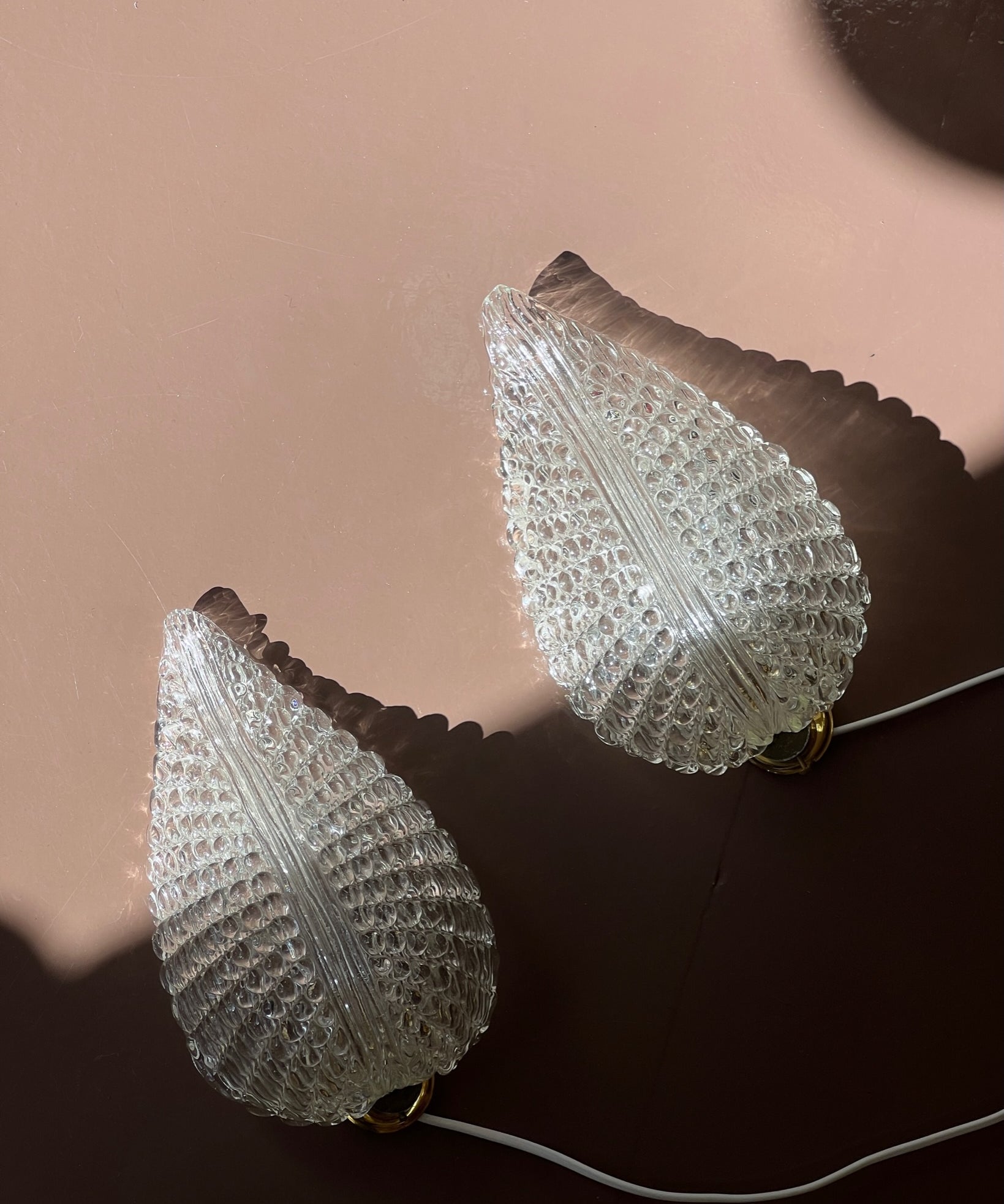 Vintage Murano leaf wall lamp (2 available)