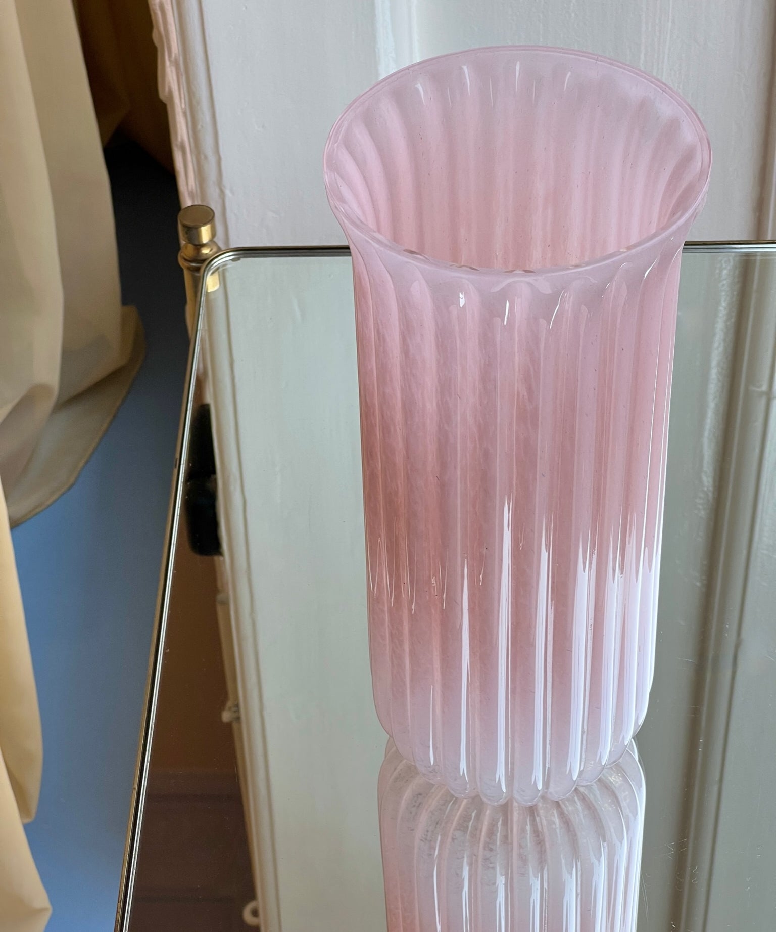 Vintage pink Murano vase