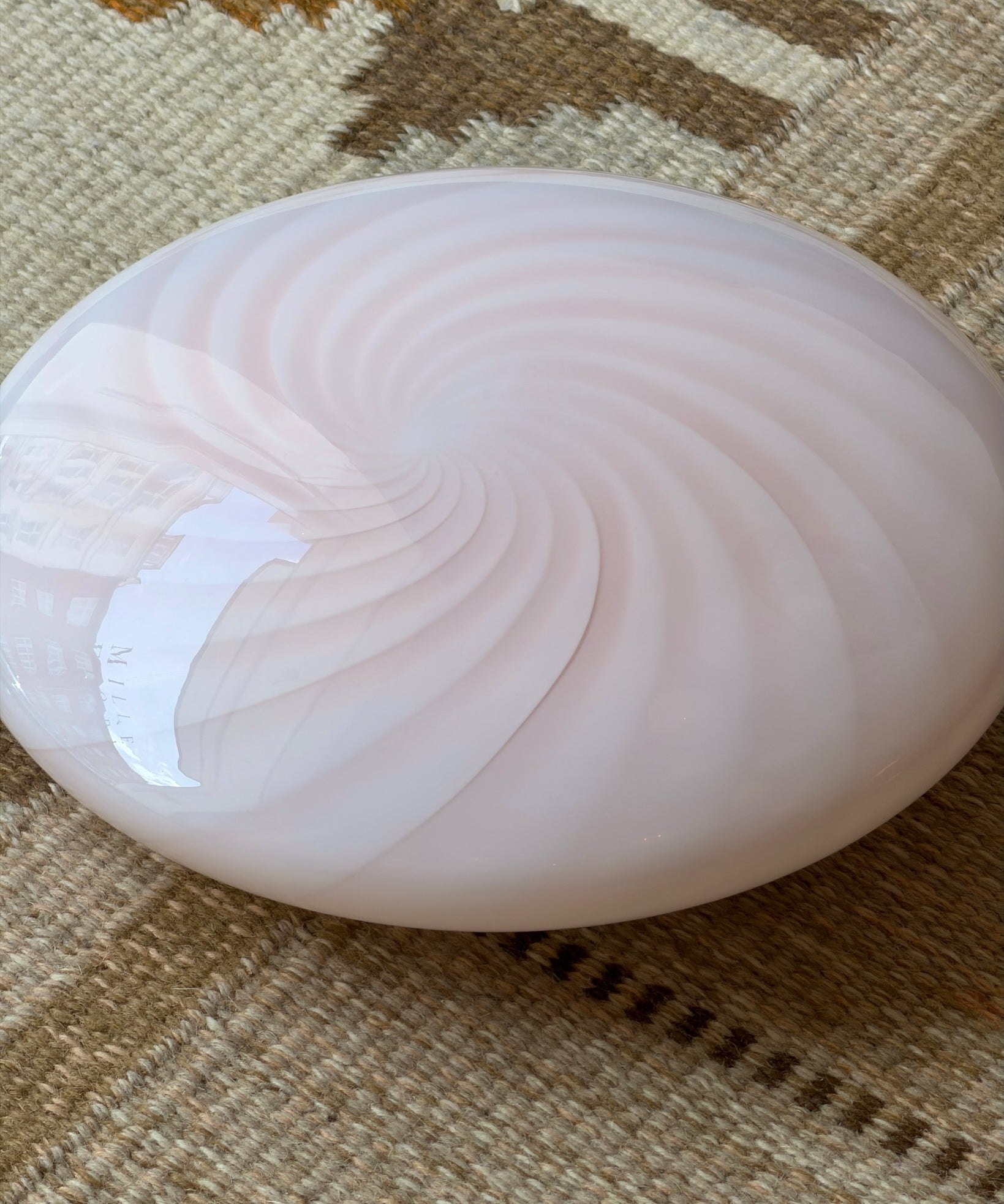 Vintage Murano lignt pink swirl ceiling/wall lamp (D30)