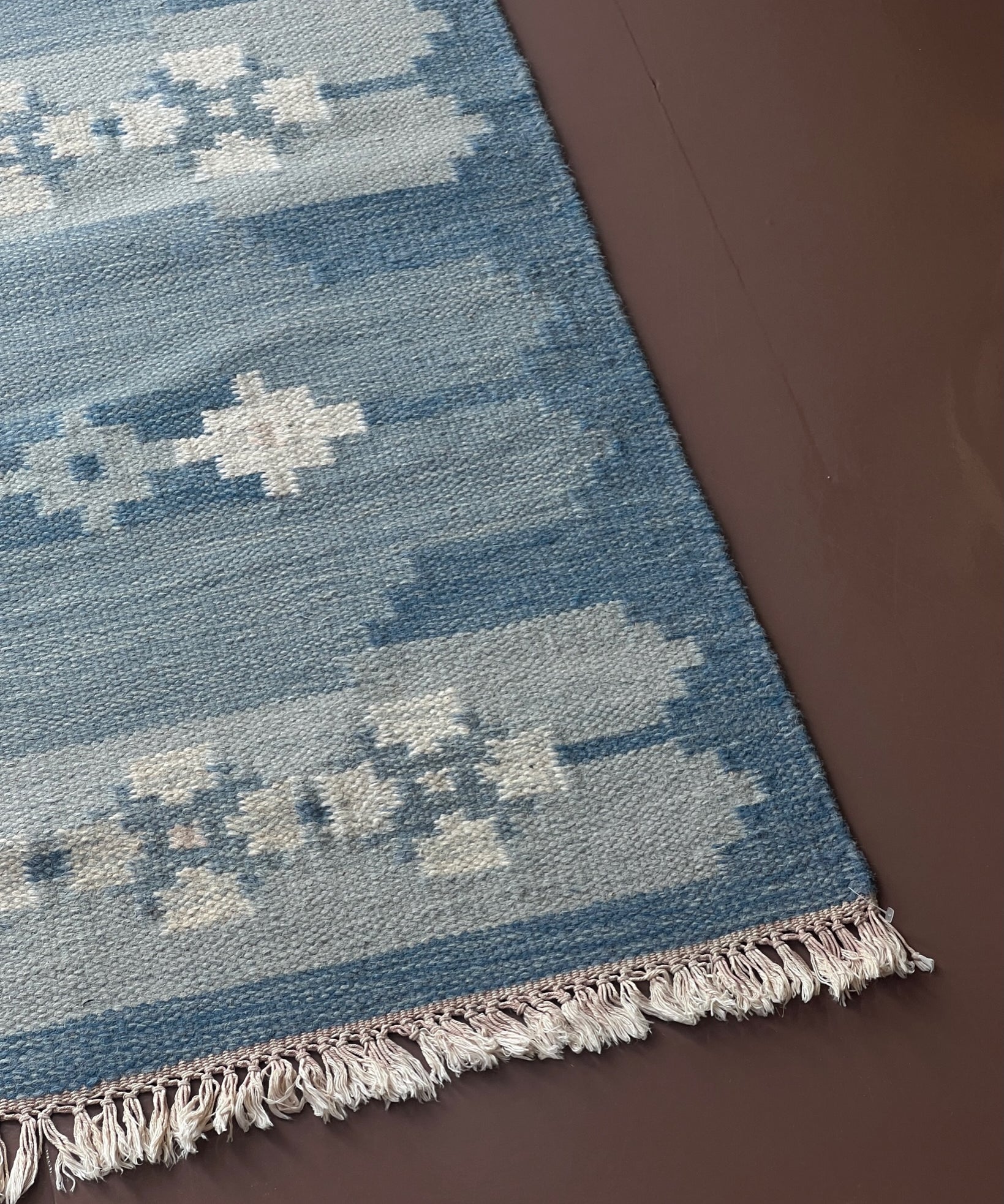 Vintage blue flat weave rug