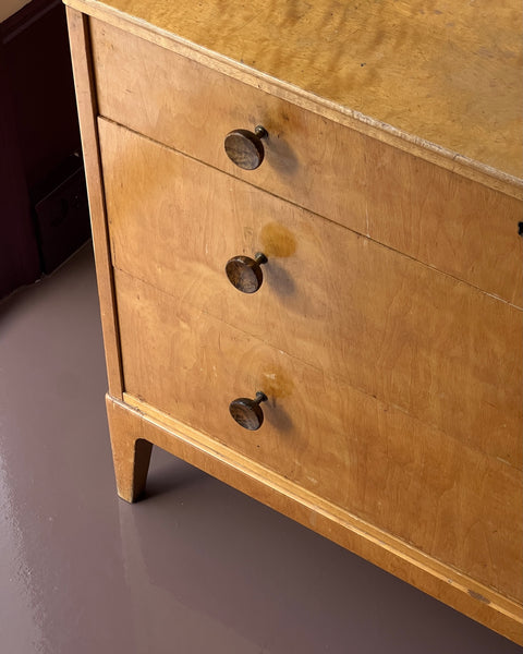 Vintage wooden chest of drawers