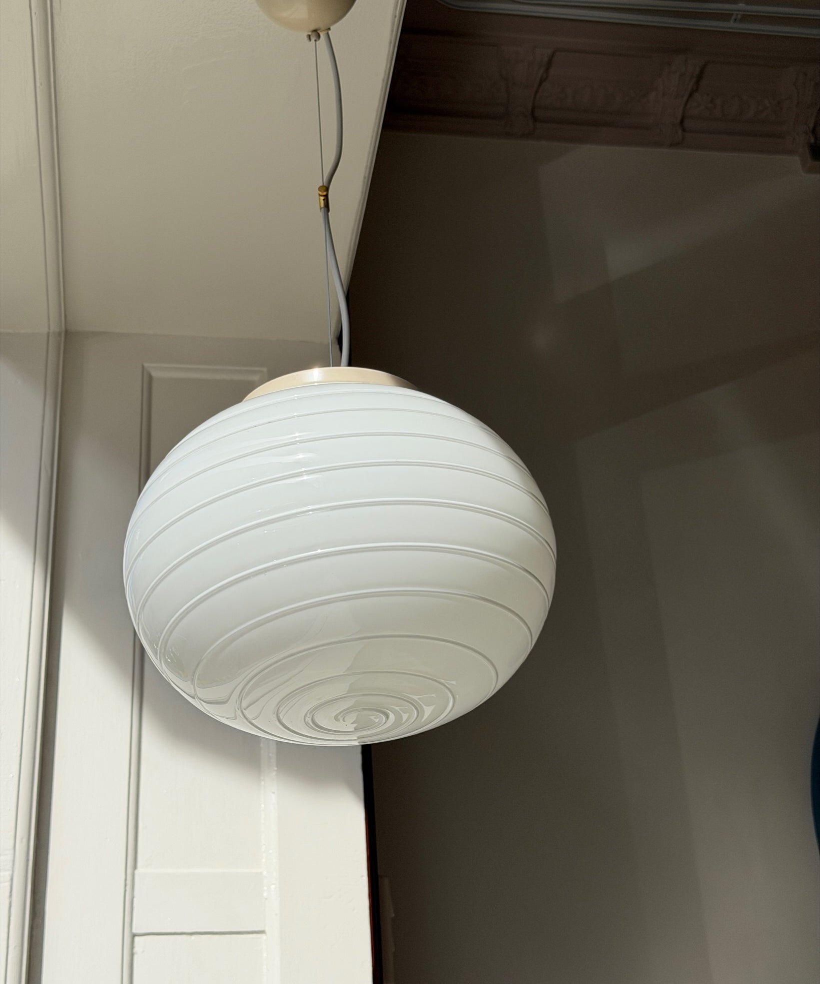 Vintage Murano oval white swirl ceiling lamp (D35)