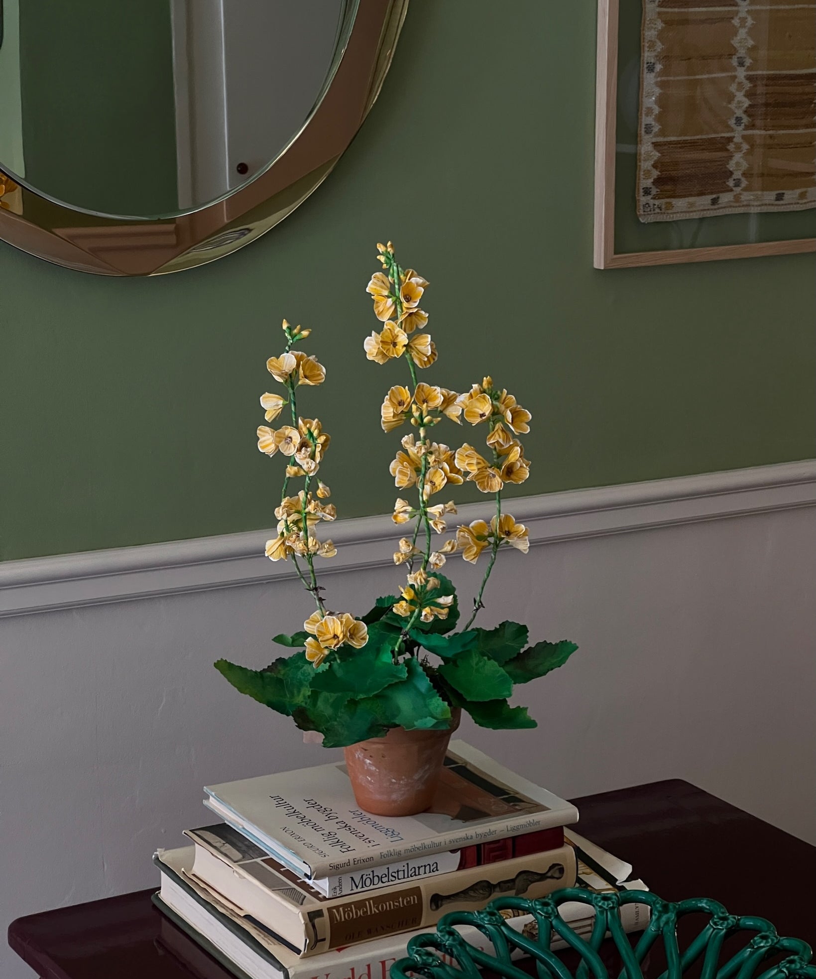 Paper flower 'Yellow Primrose Japonica'