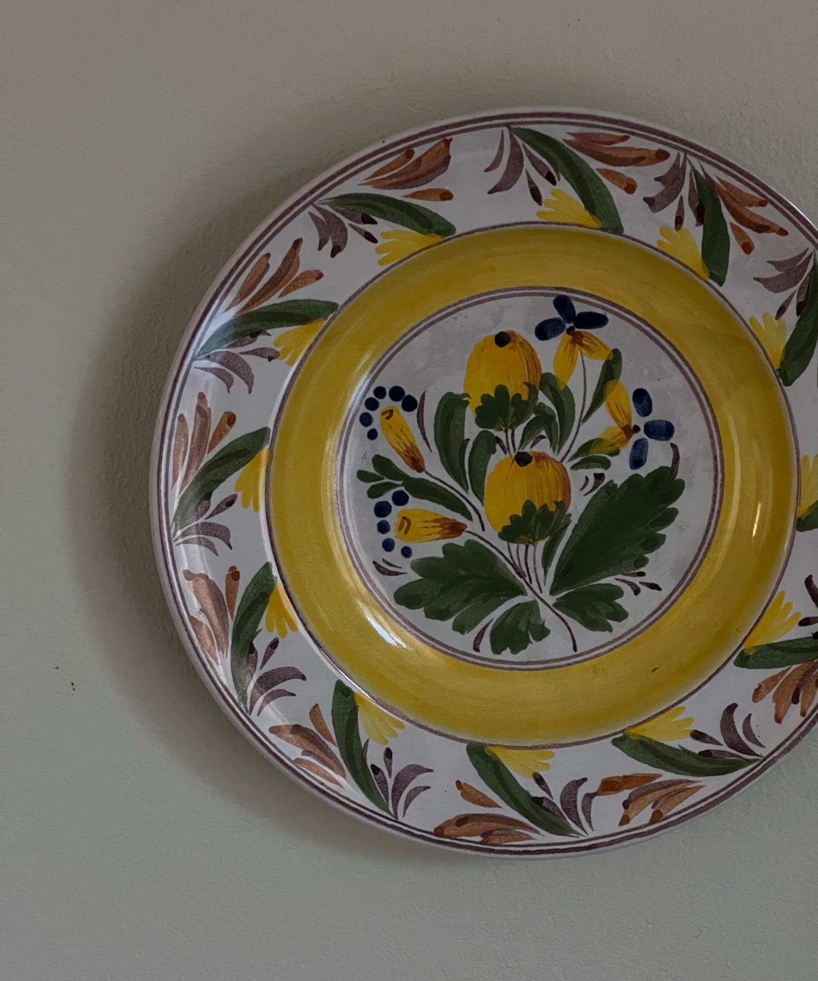 Vintage ceramic wall plate