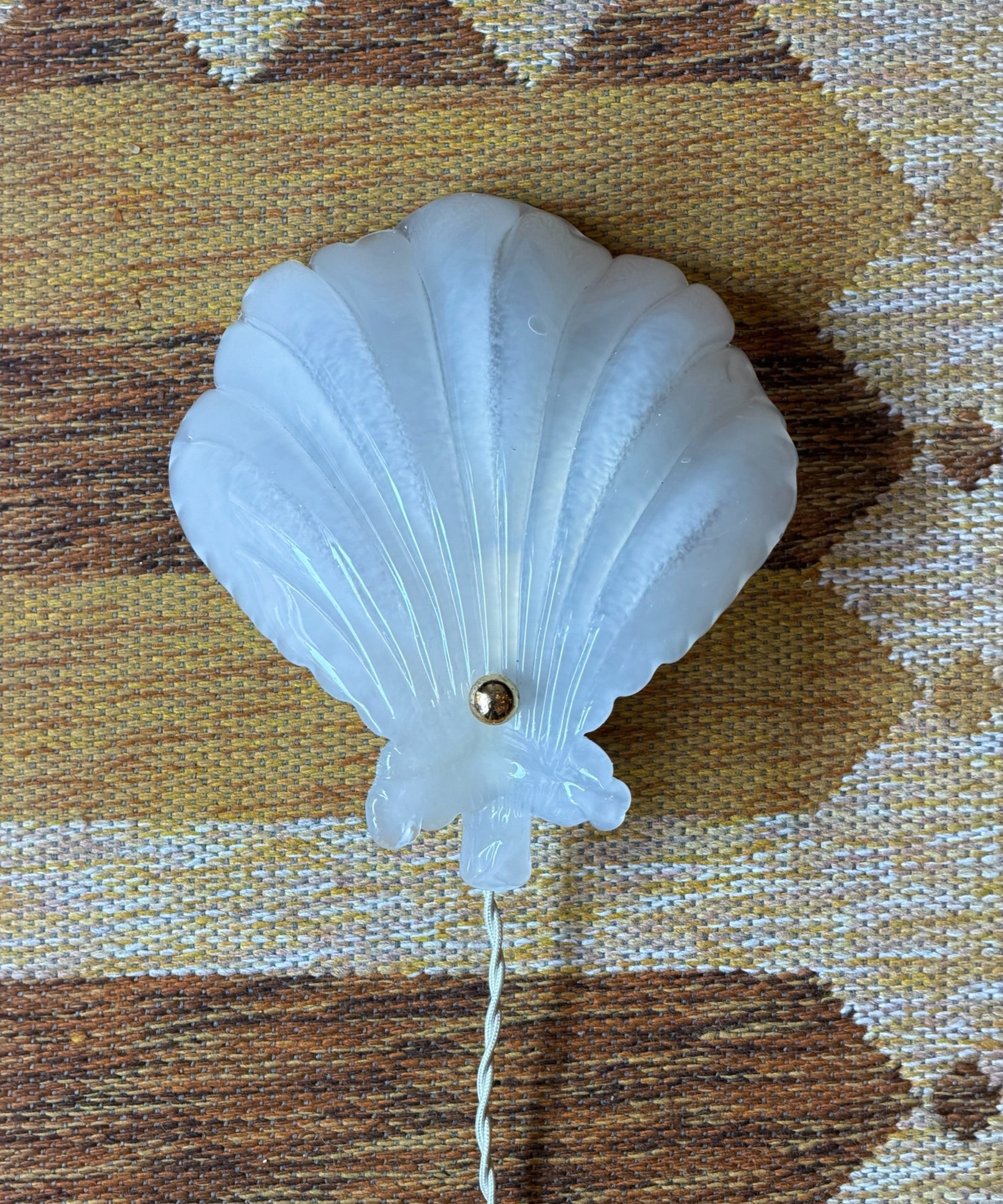 Vintage white opal Murano shell wall lamp