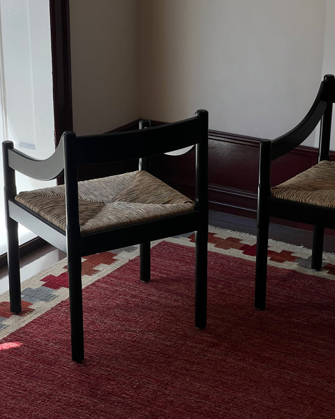 Carimate chair by Vico Magistretti - Black