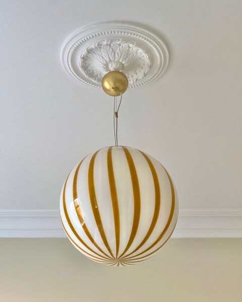 Ceiling lamp - Yellow/amber vertical stripes (D40)