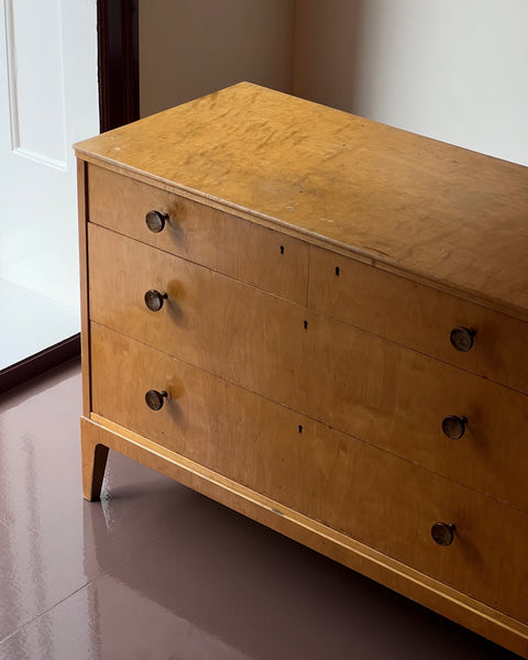 Vintage wooden chest of drawers