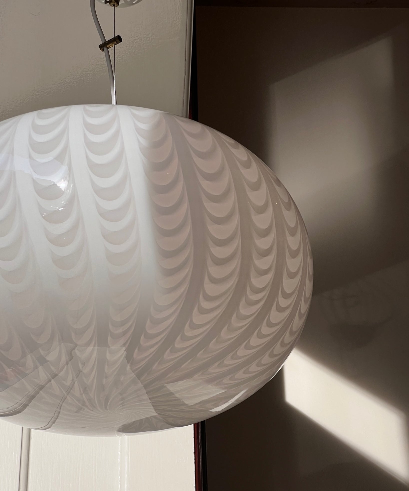 Vintage Murano oval white ceiling lamp (D45)