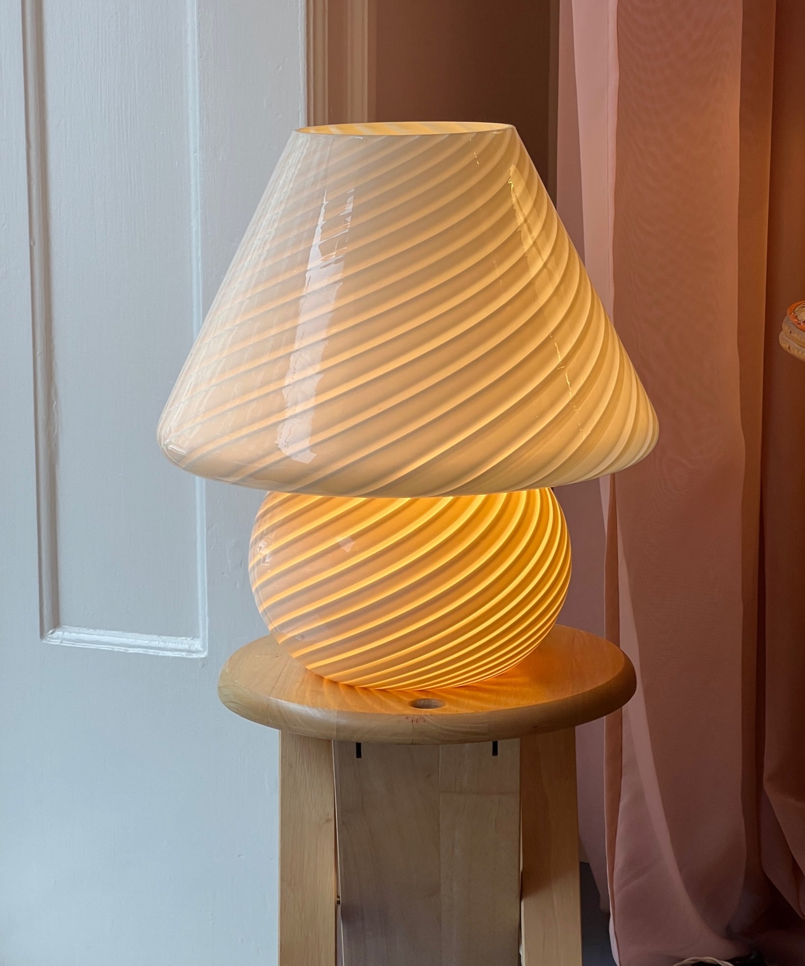 Vintage light yellow Murano mushroom table lamp - Large