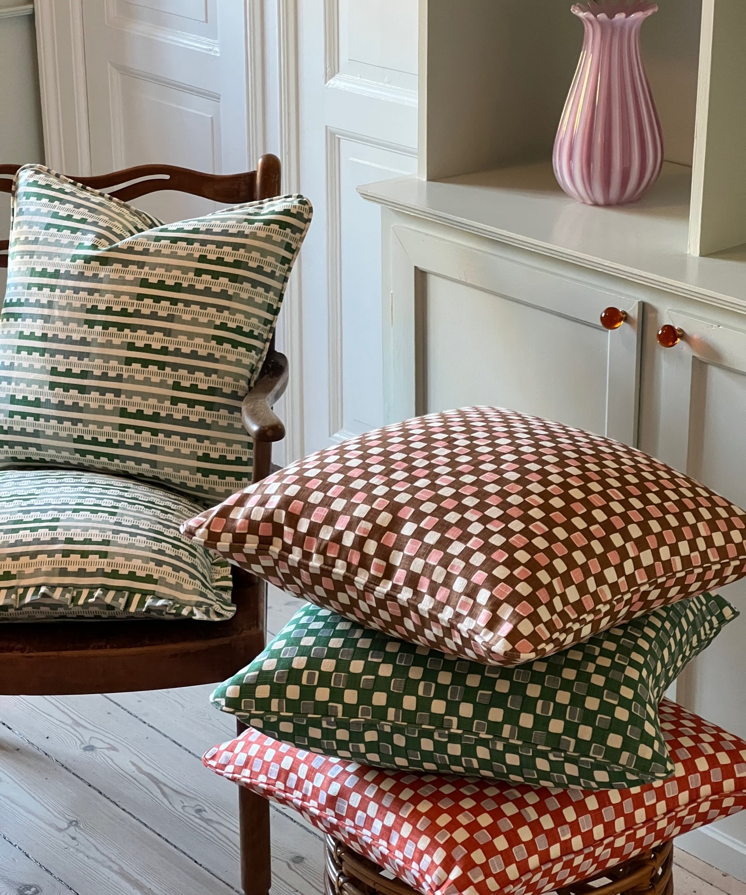 Faye cushion - Brown