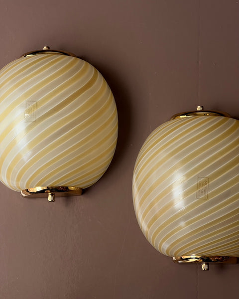 Vintage Murano yellow / white blured swirl wall lamp (2 available)