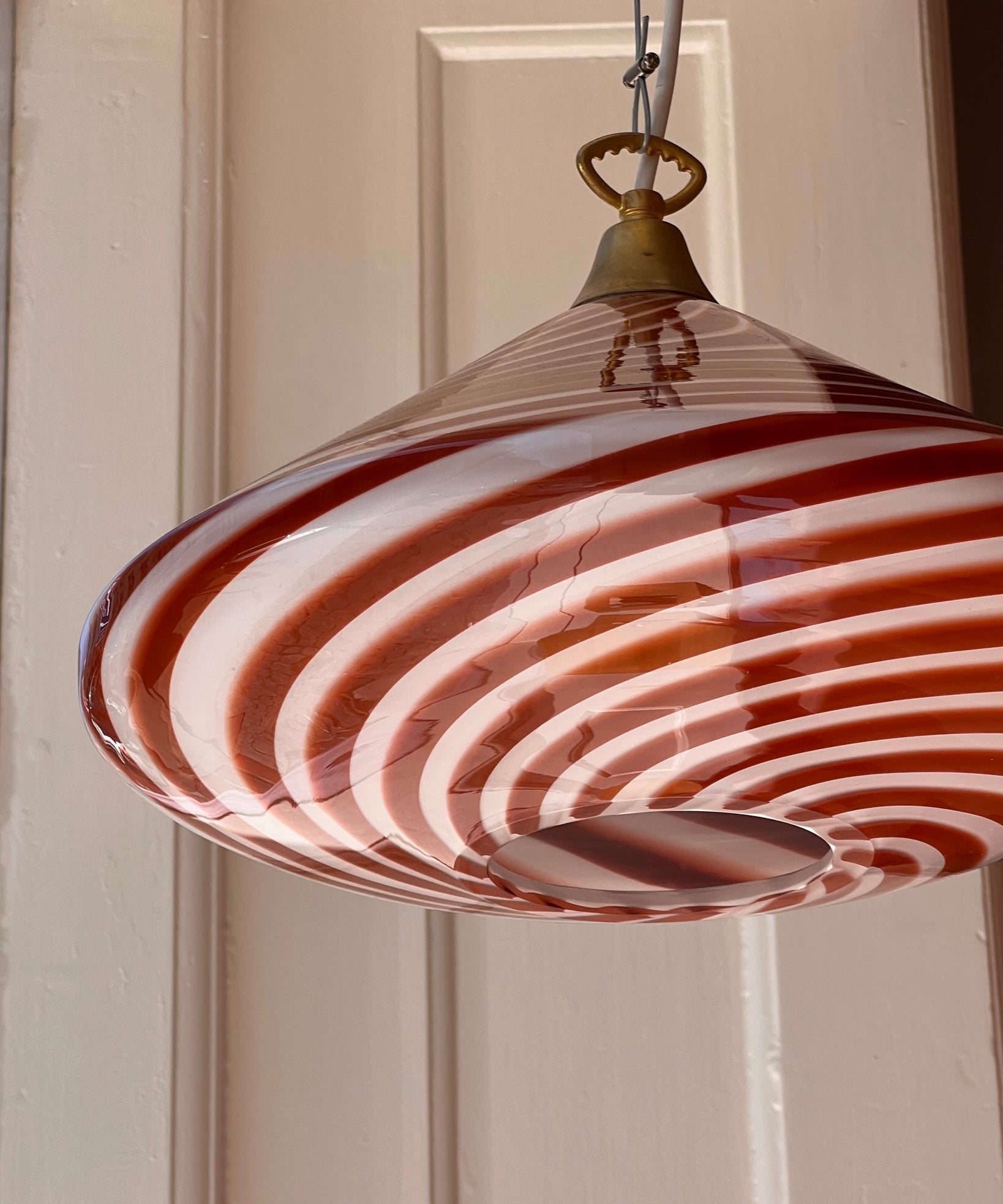 Candy ceiling lamp - Dark red swirl (sample)