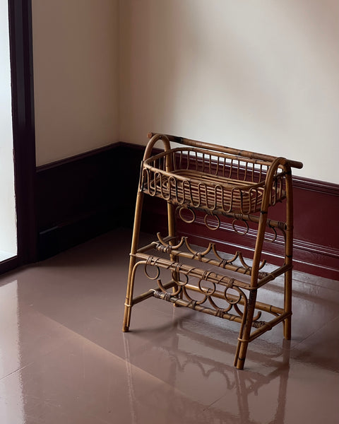 Vintage rattan table/wine rack