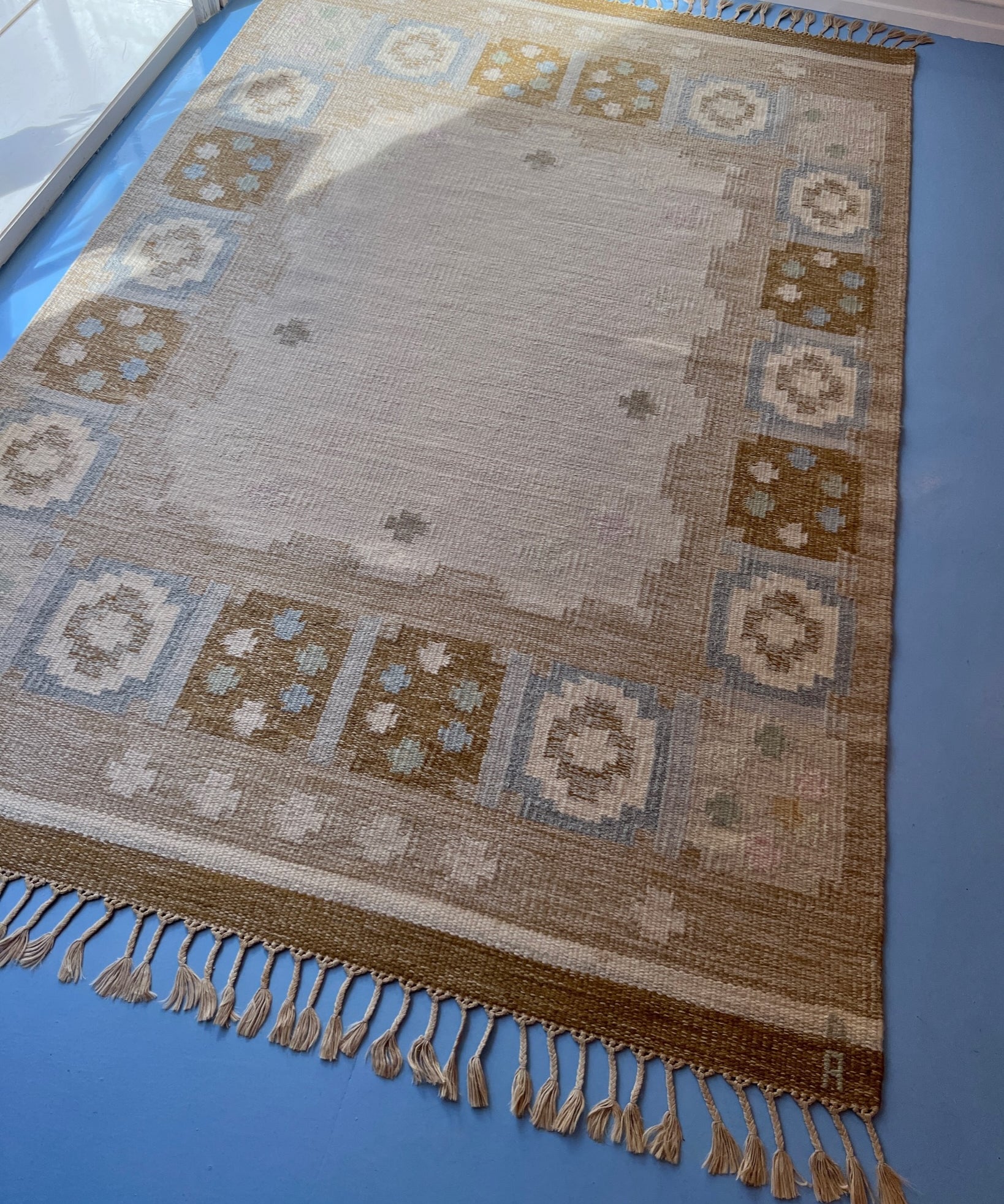 Vintage flat weave rug by Anna Johanna Ångström (Å)