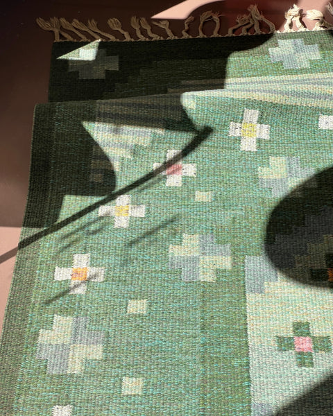 Vintage flat weave rug by Anna-Johanna Ångström (Å) (Reserved)