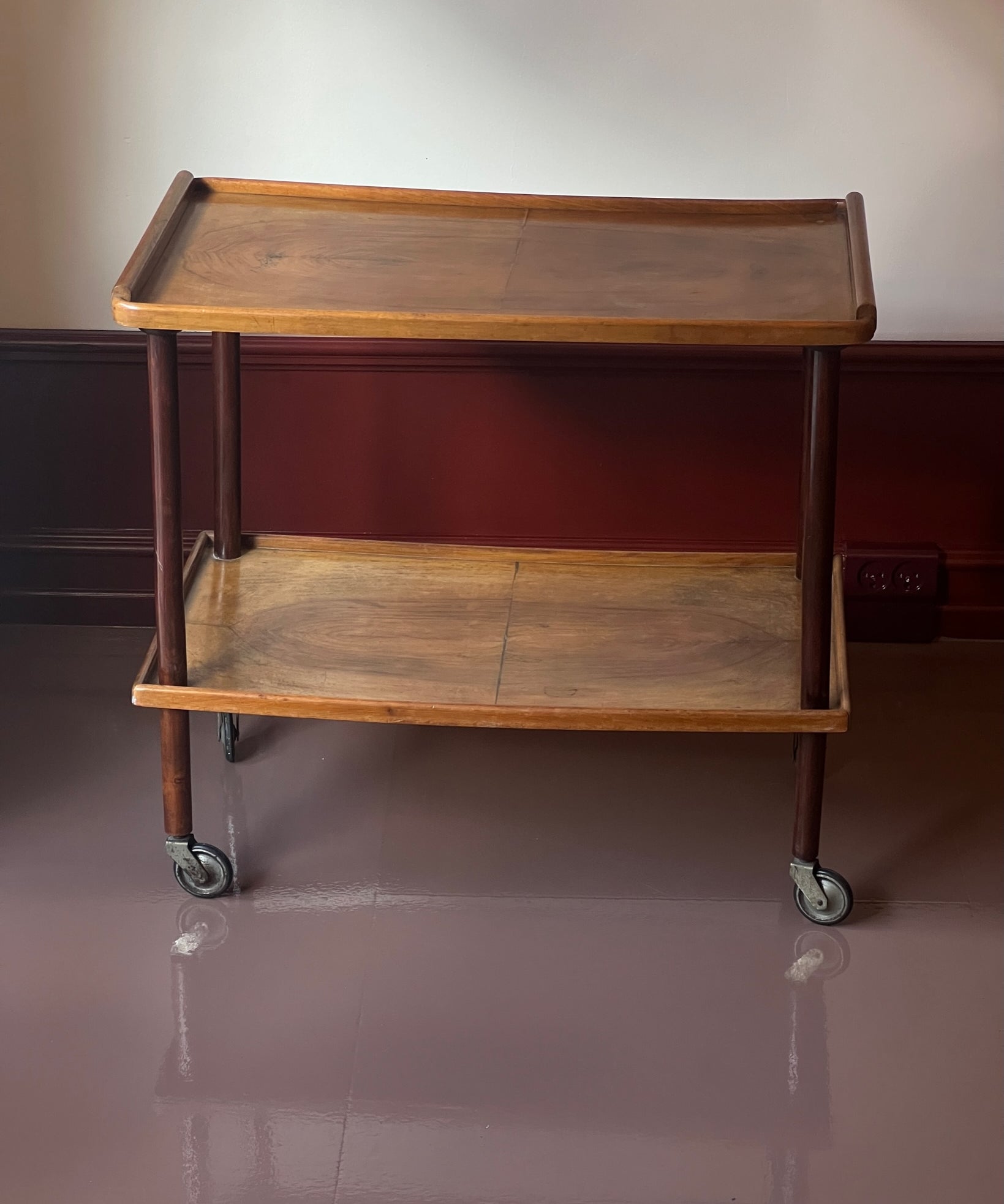 Vintage wooden trolley/table with wheels