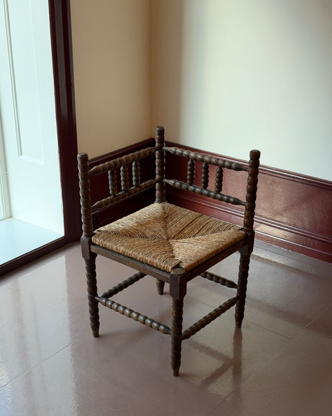 Vintage Bobbin corner chair
