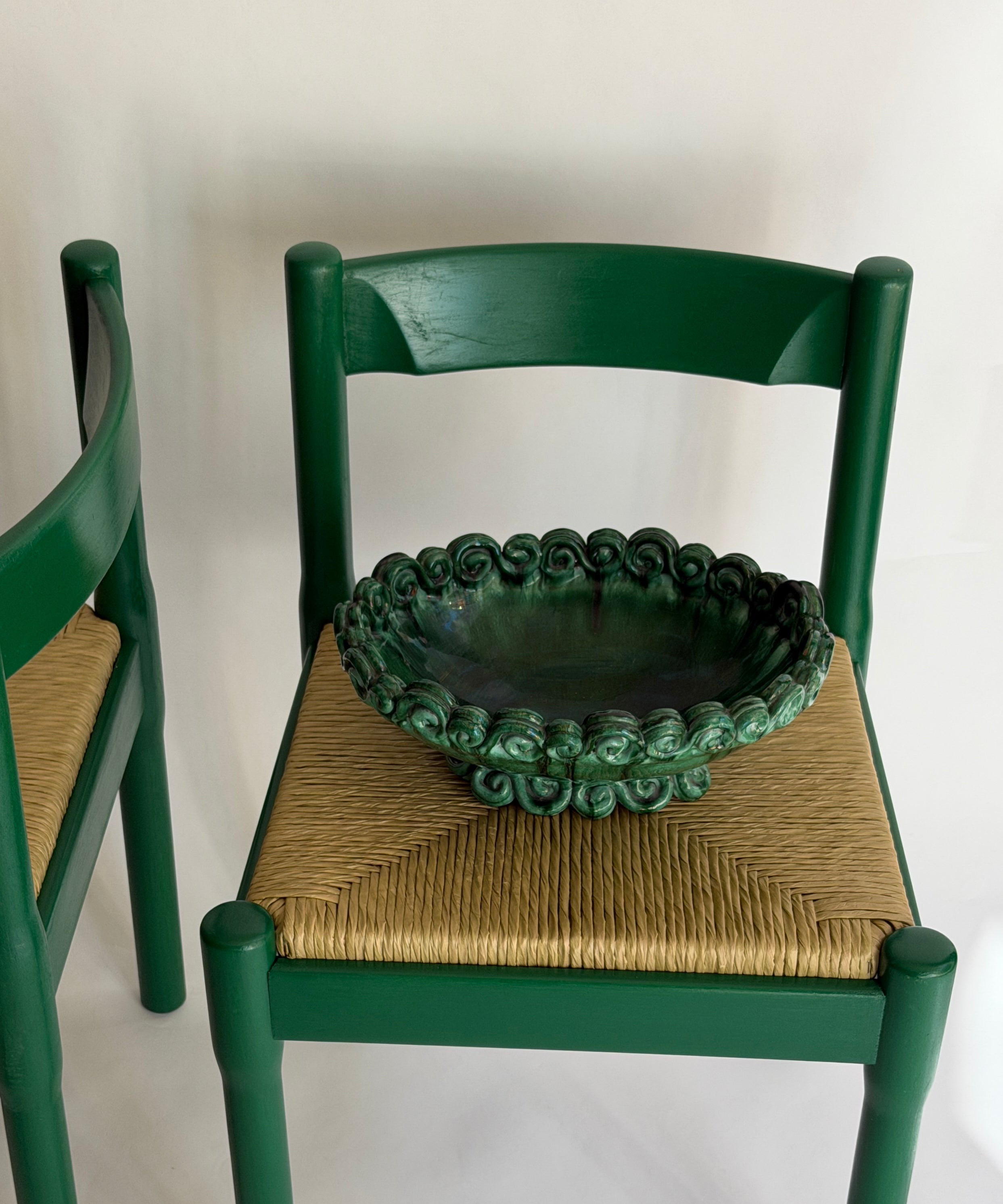 Vintage green swirl ceramic basket