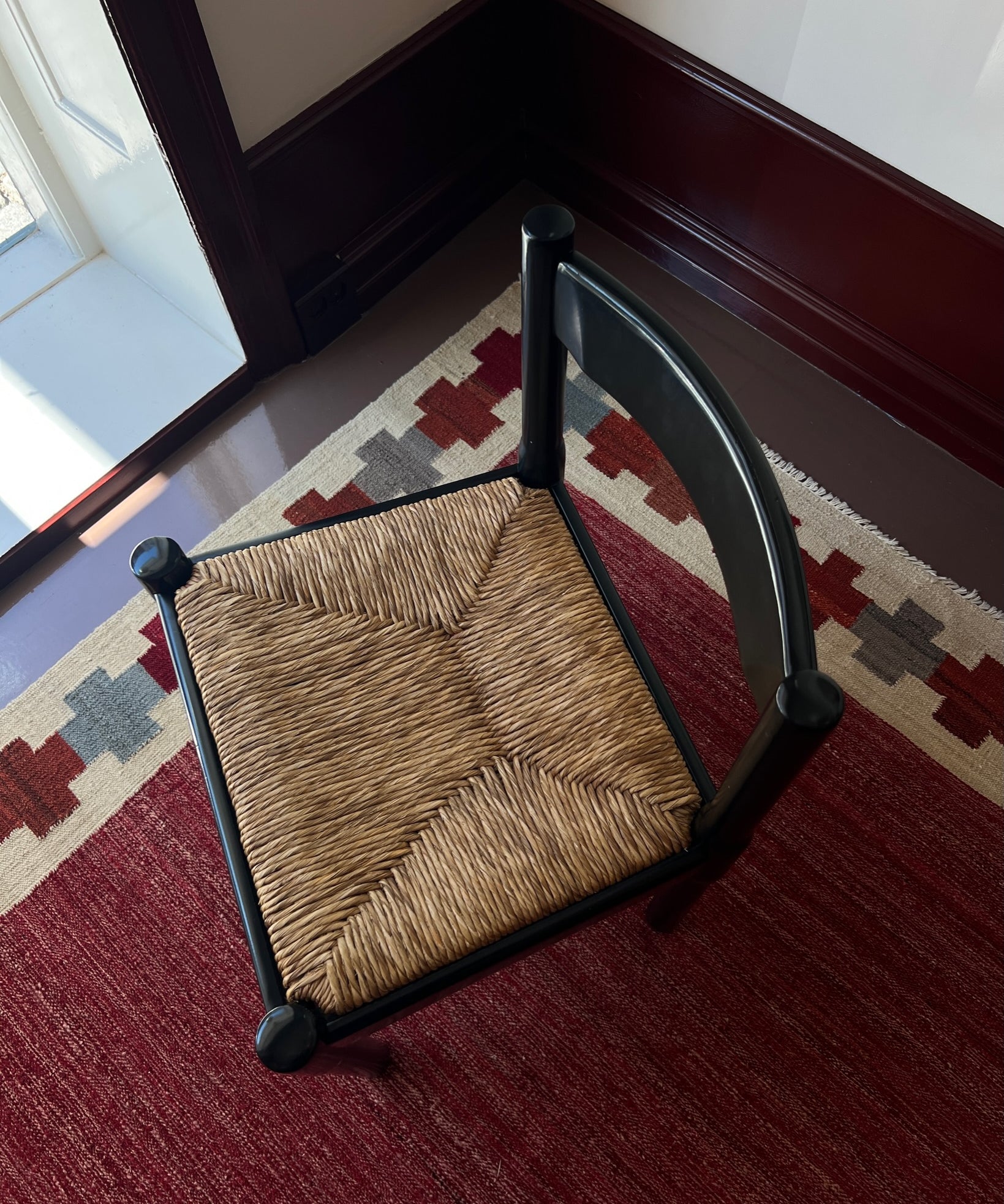 Carimate chair by Vico Magistretti (Glossy black)