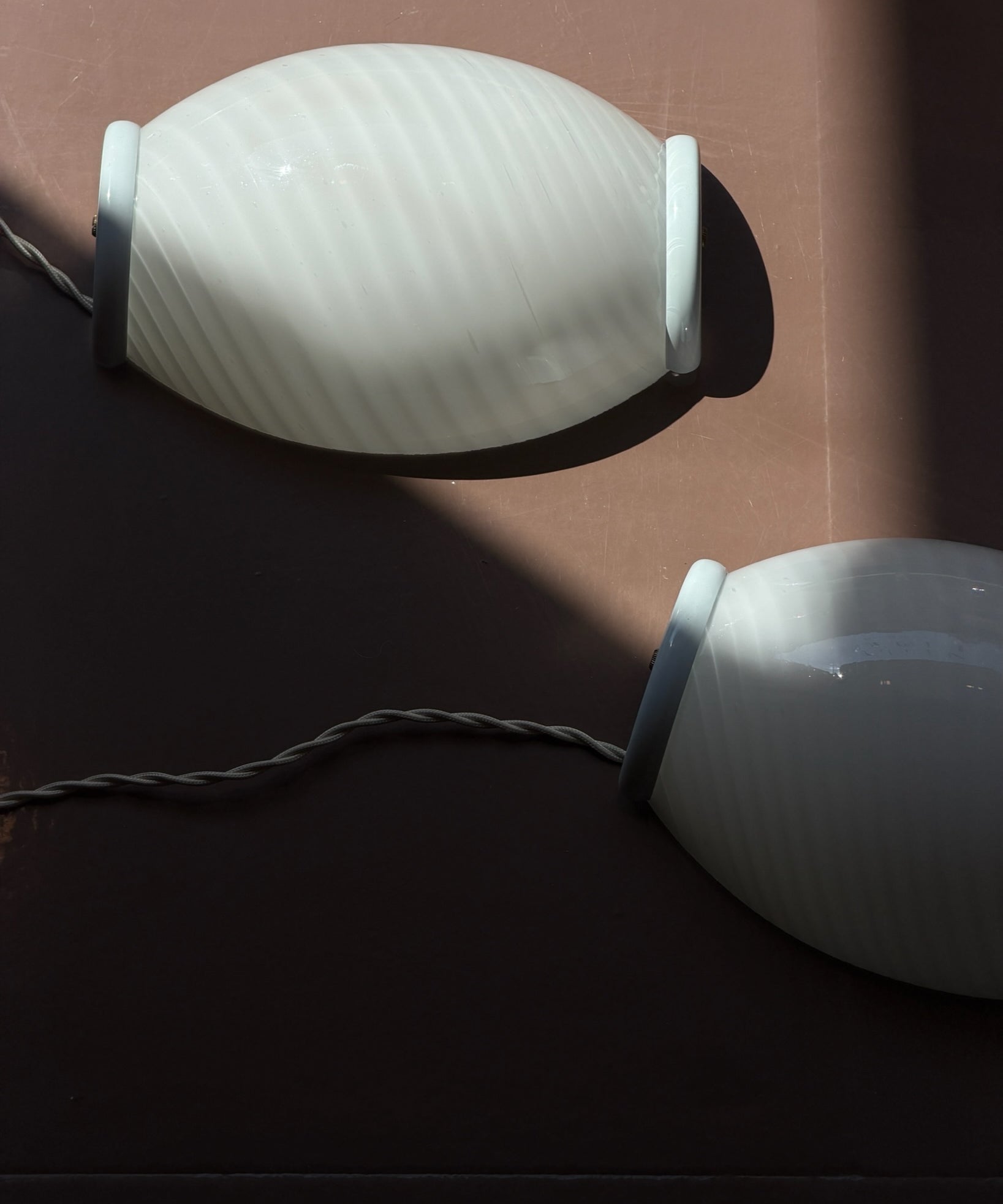Vintage Murano white swirl wall lamp (2 available)